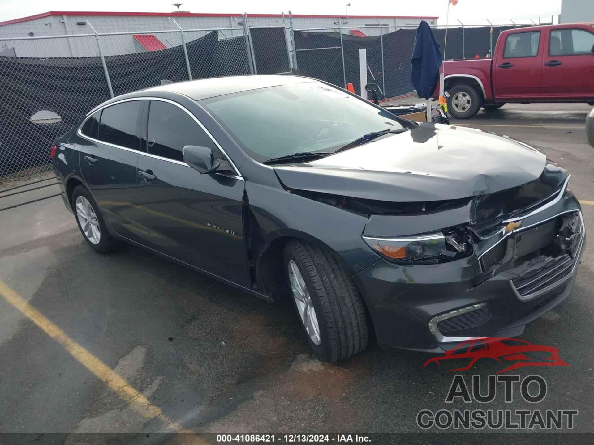 CHEVROLET MALIBU 2018 - 1G1ZD5ST4JF153939