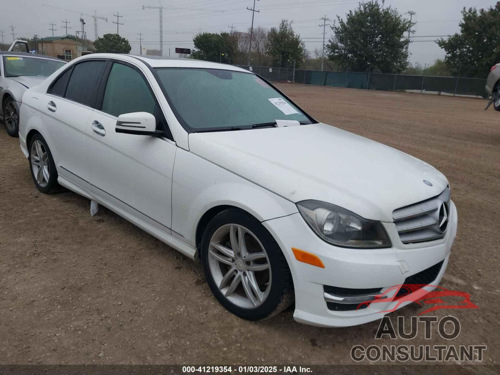 MERCEDES-BENZ C 250 2014 - WDDGF4HB7ER313890