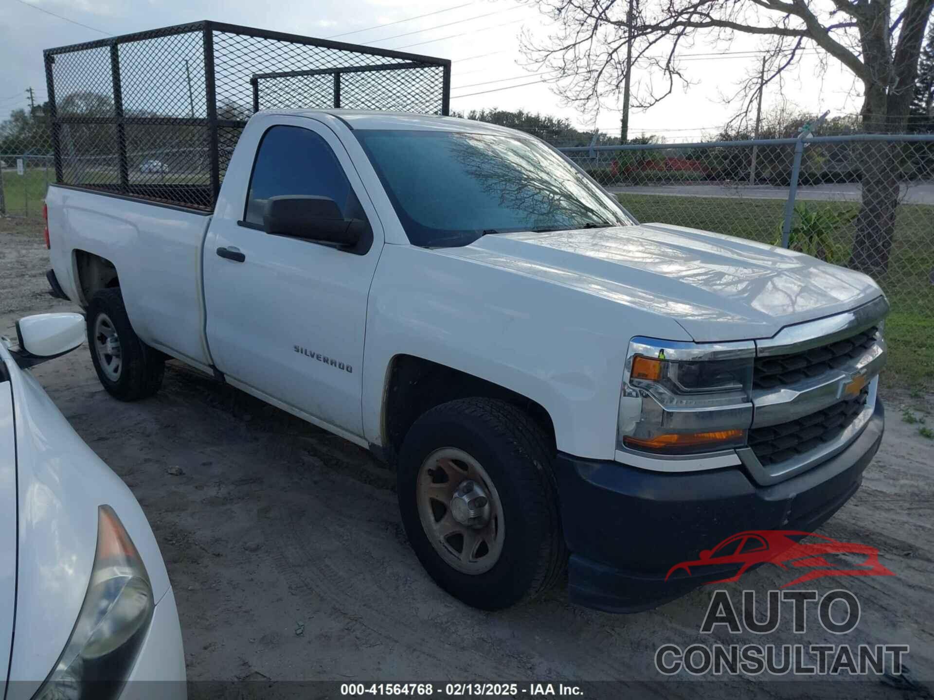 CHEVROLET SILVERADO 1500 2017 - 1GCNCNEH0HZ311542