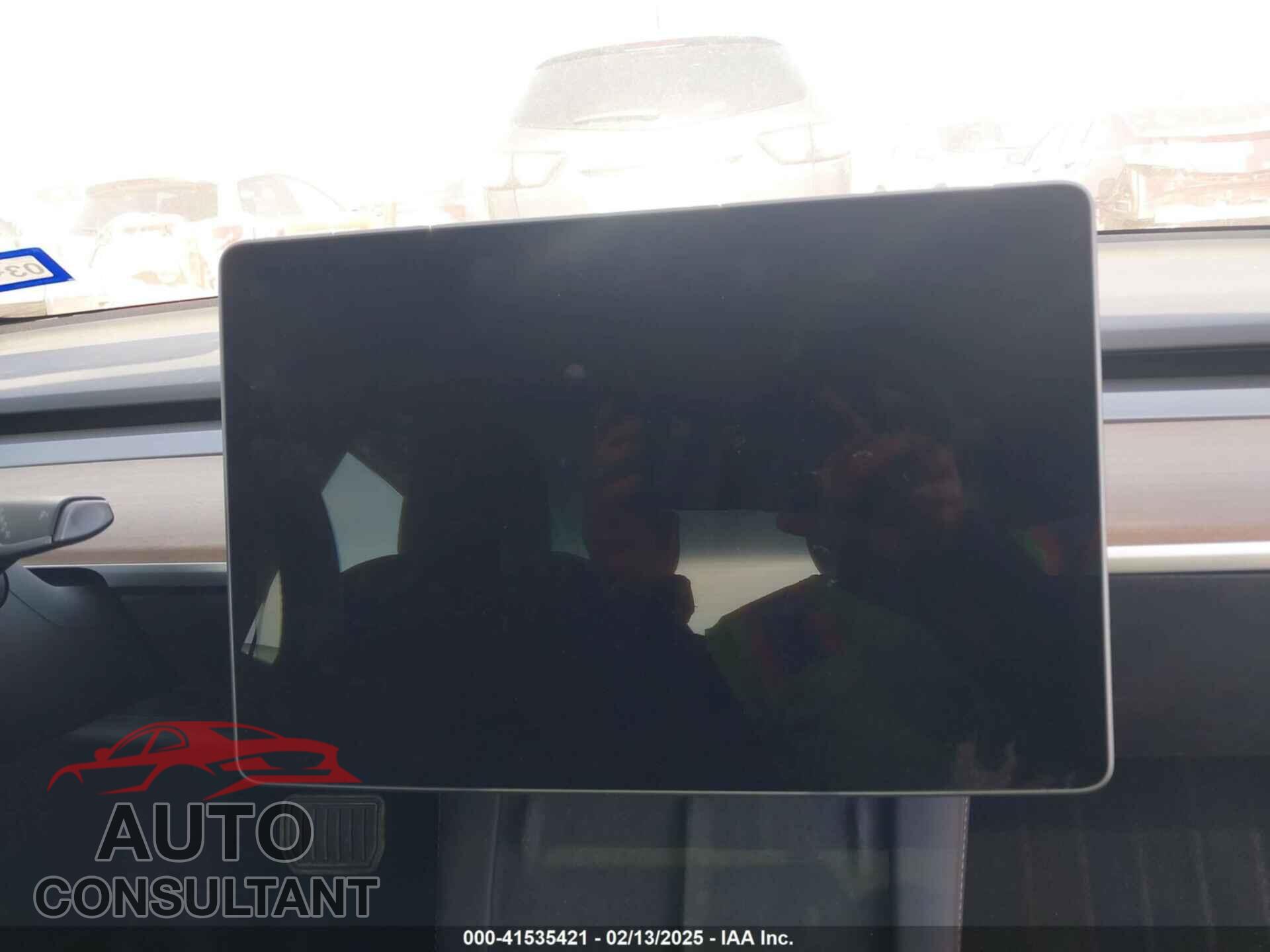 TESLA MODEL 3 2023 - 5YJ3E1EAXPF505951
