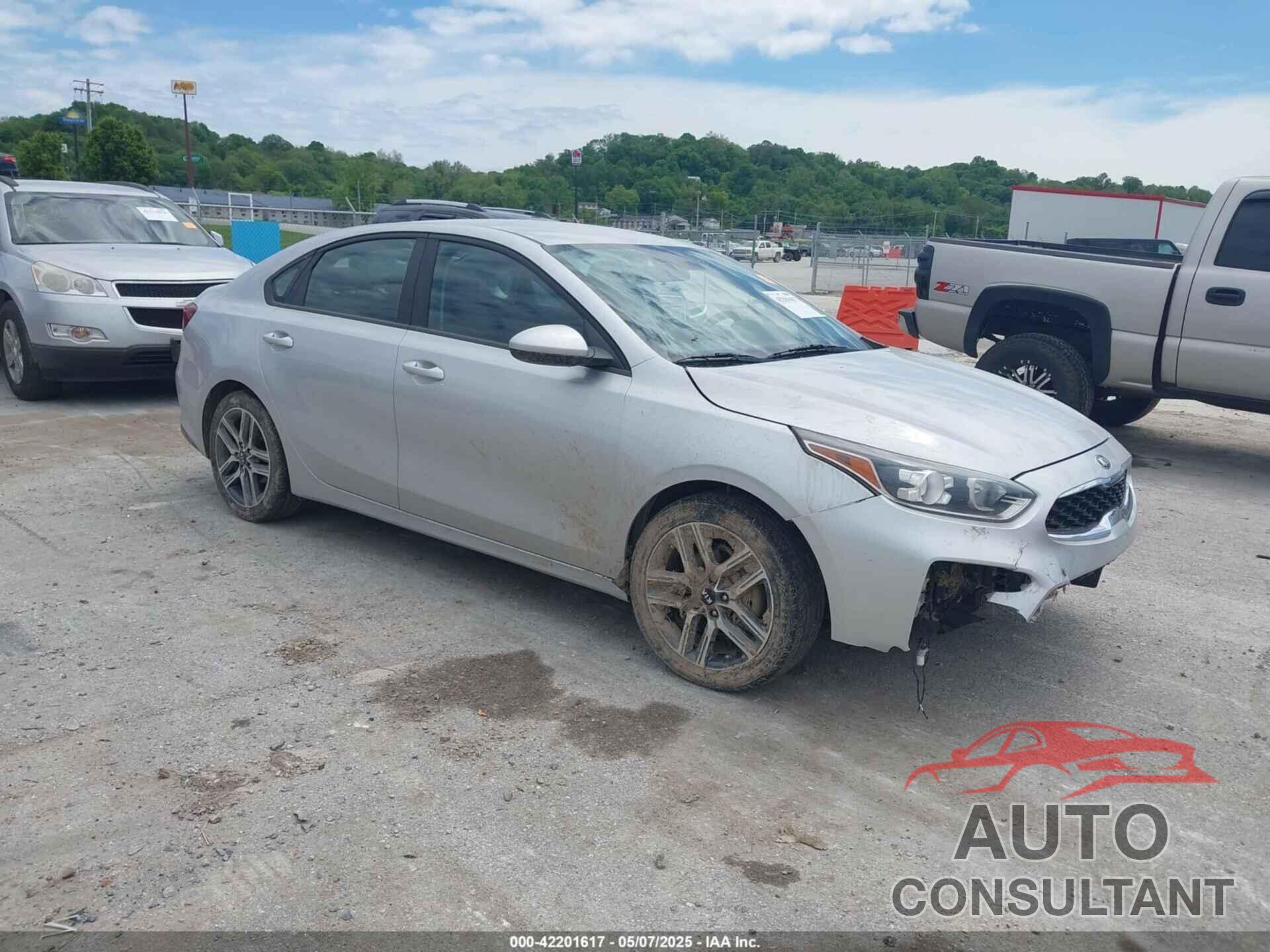 KIA FORTE 2019 - 3KPF34AD0KE042219