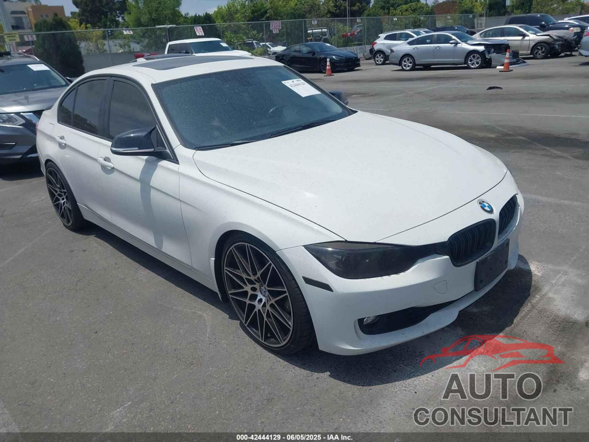 BMW 328I 2014 - WBA3C1C52EK110753