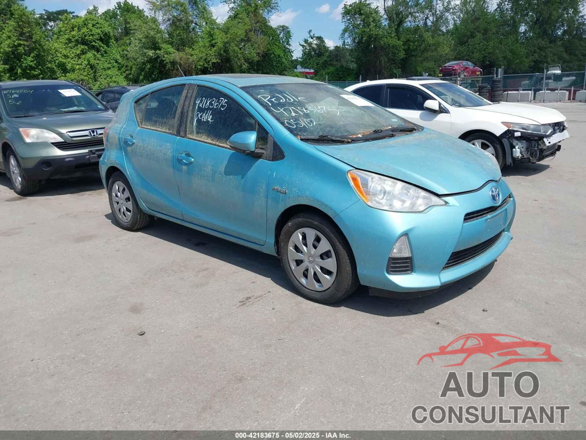 TOYOTA PRIUS C 2014 - JTDKDTB30E1077183