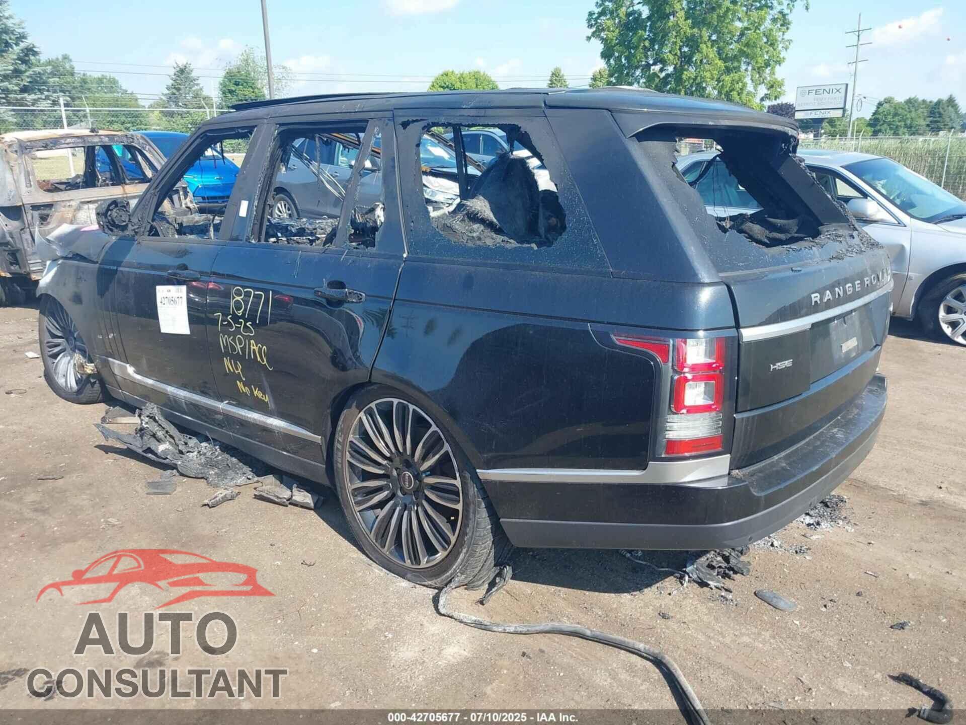 LAND ROVER RANGE ROVER 2015 - SALGS2VF0FA235916