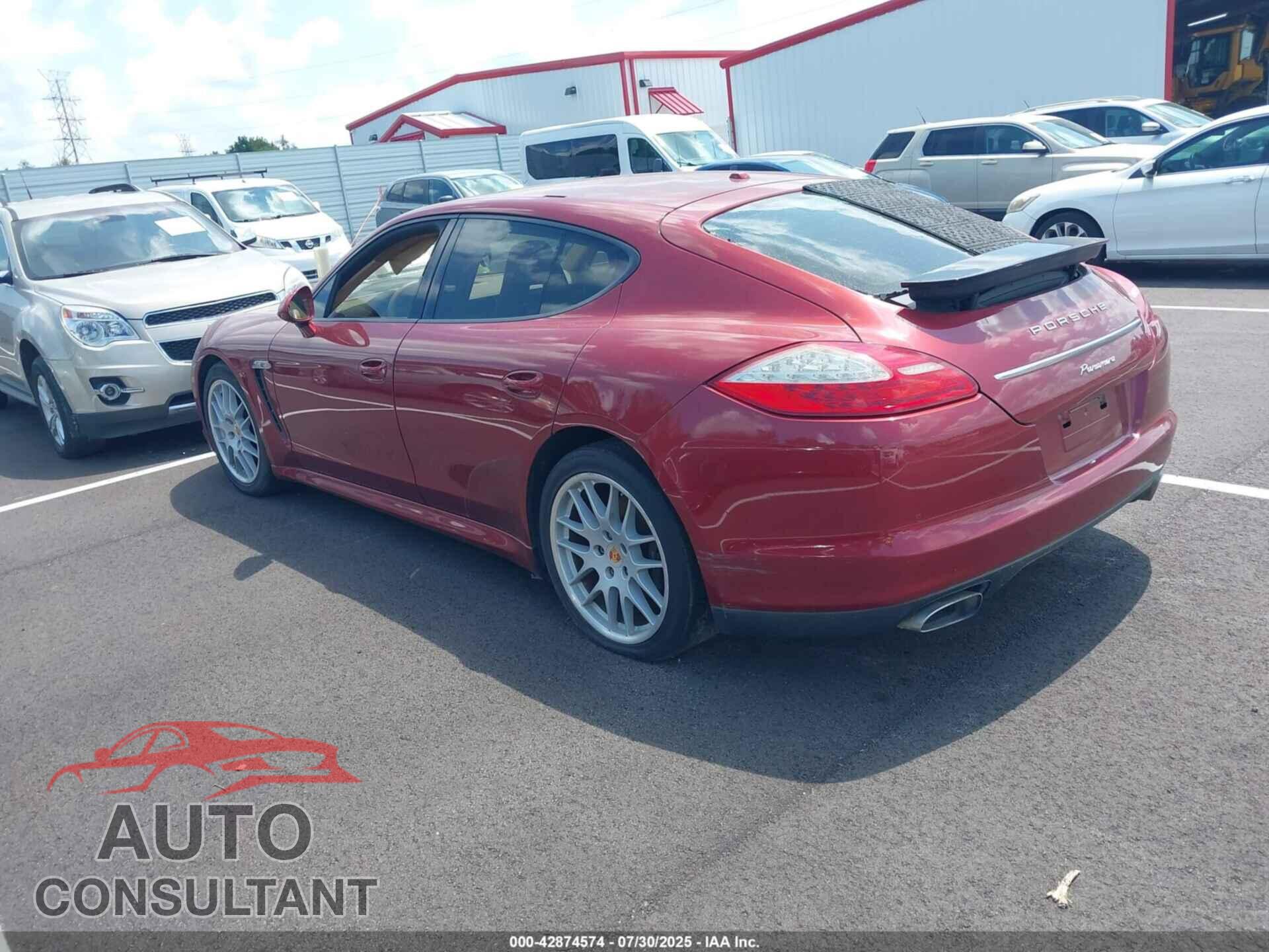 PORSCHE PANAMERA 2011 - WP0AA2A74BL010928