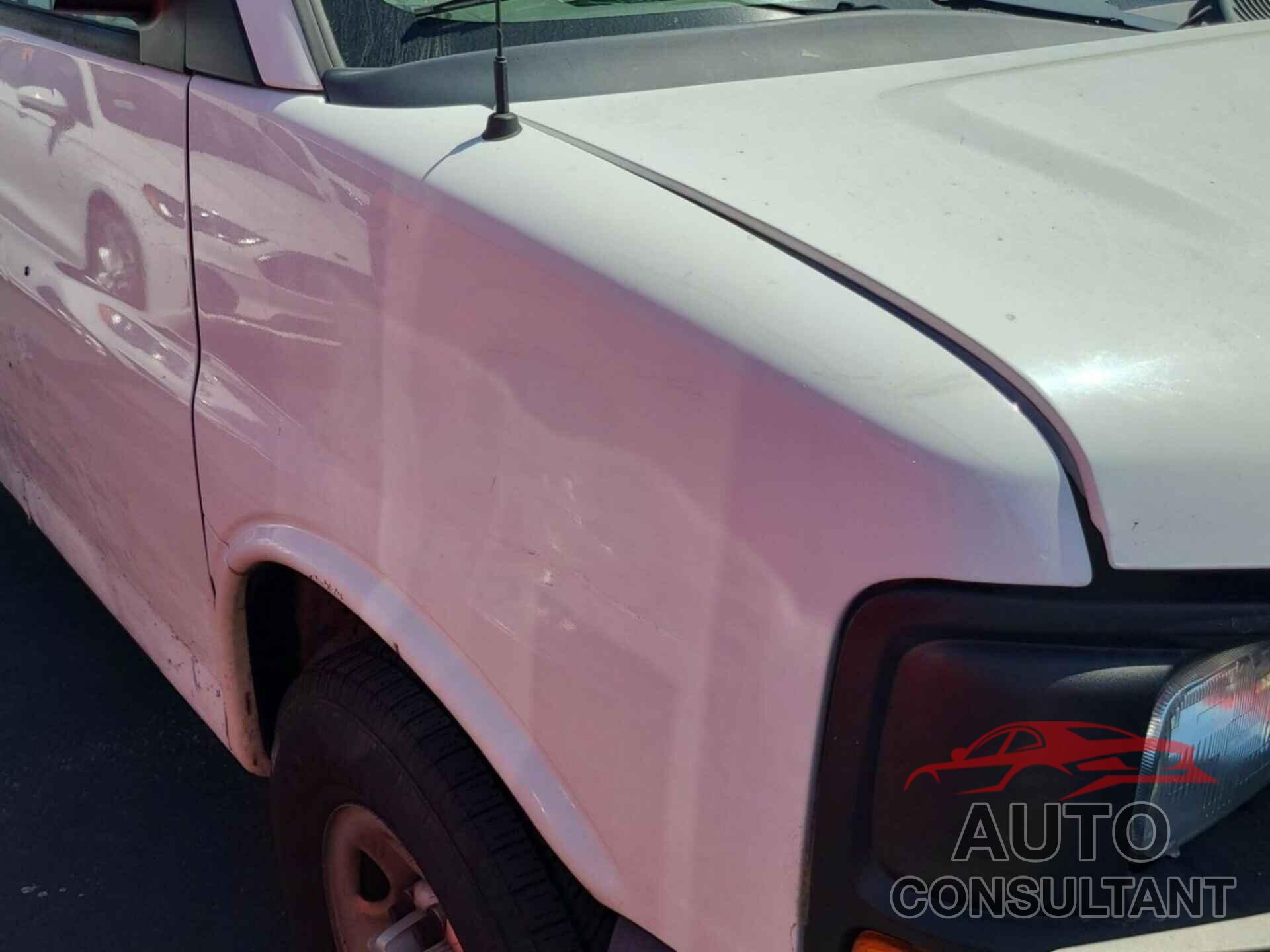CHEVROLET EXPRESS 2500 2013 - 1GCWGFCA5D1142308