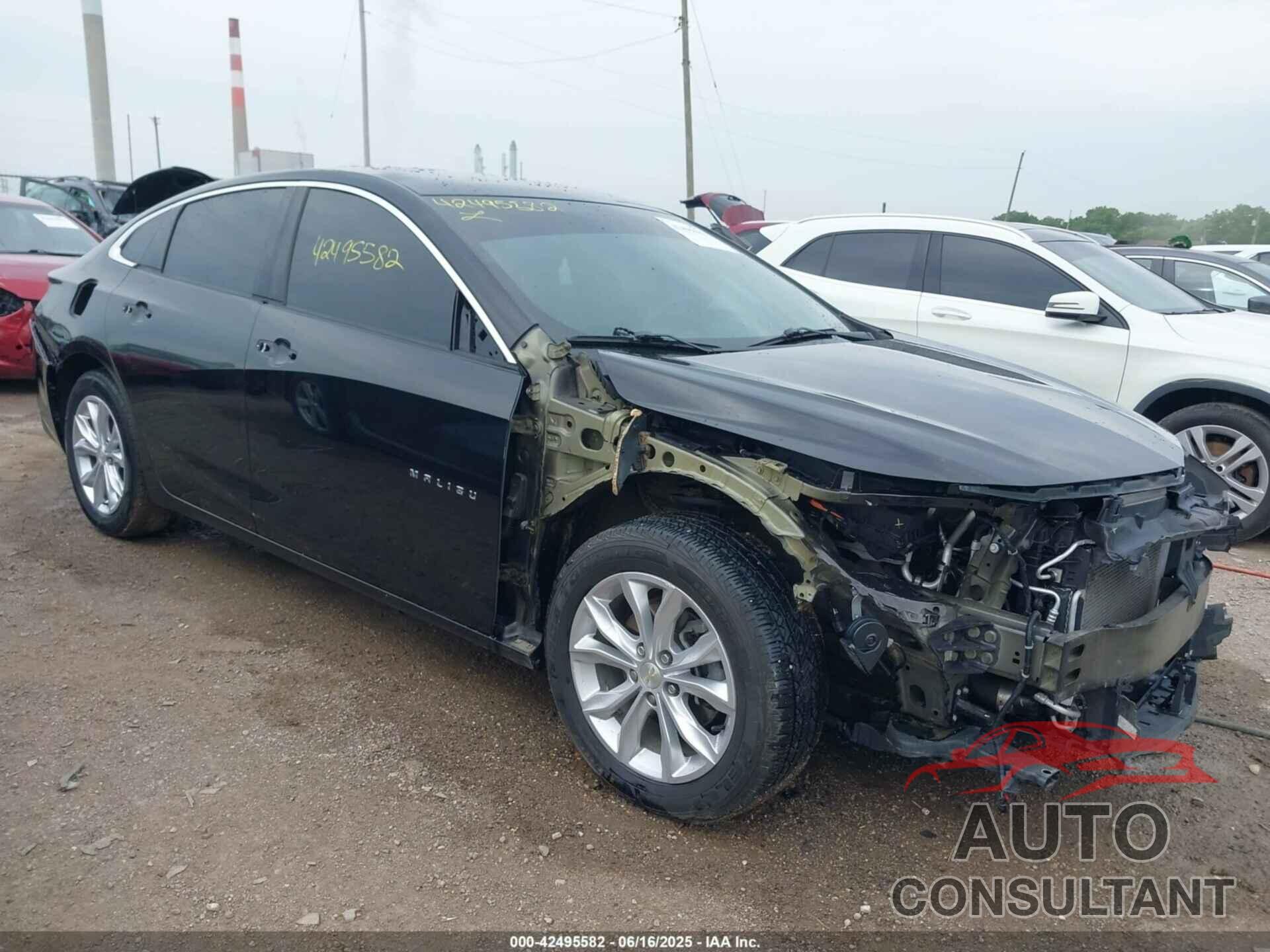 CHEVROLET MALIBU 2019 - 1G1ZD5ST6KF172395