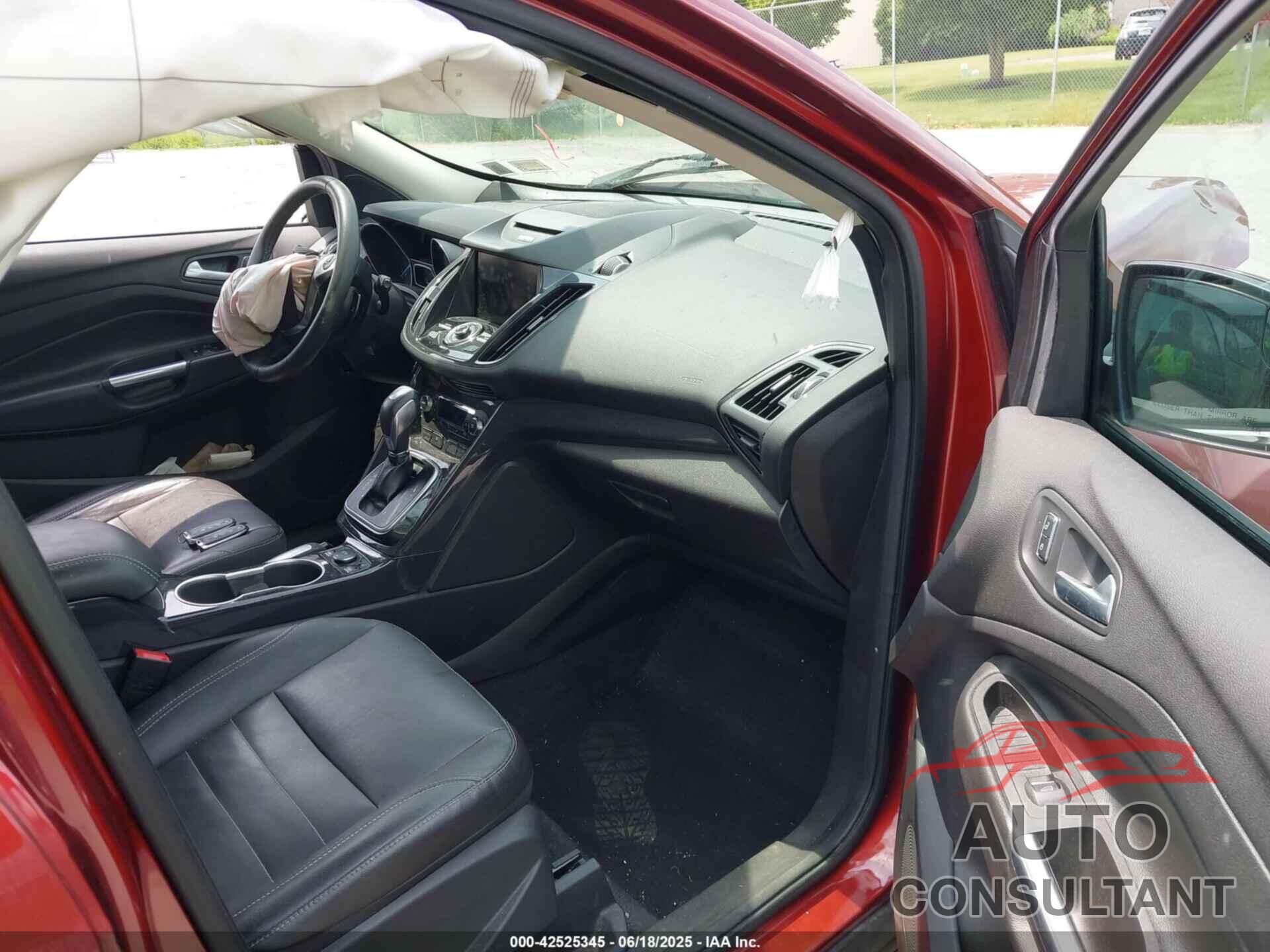 FORD ESCAPE 2014 - 1FMCU9J93EUB41966