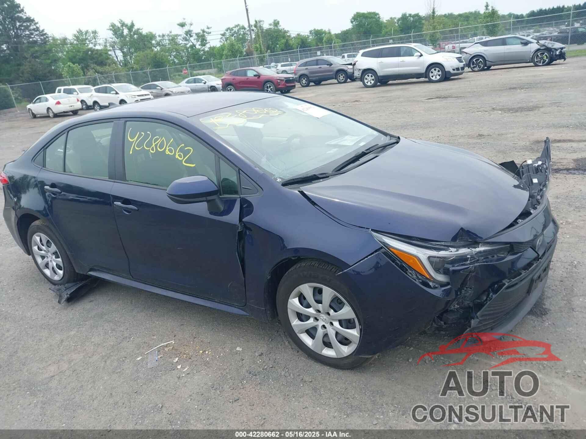 TOYOTA COROLLA 2024 - JTDBCMFE0RJ016586