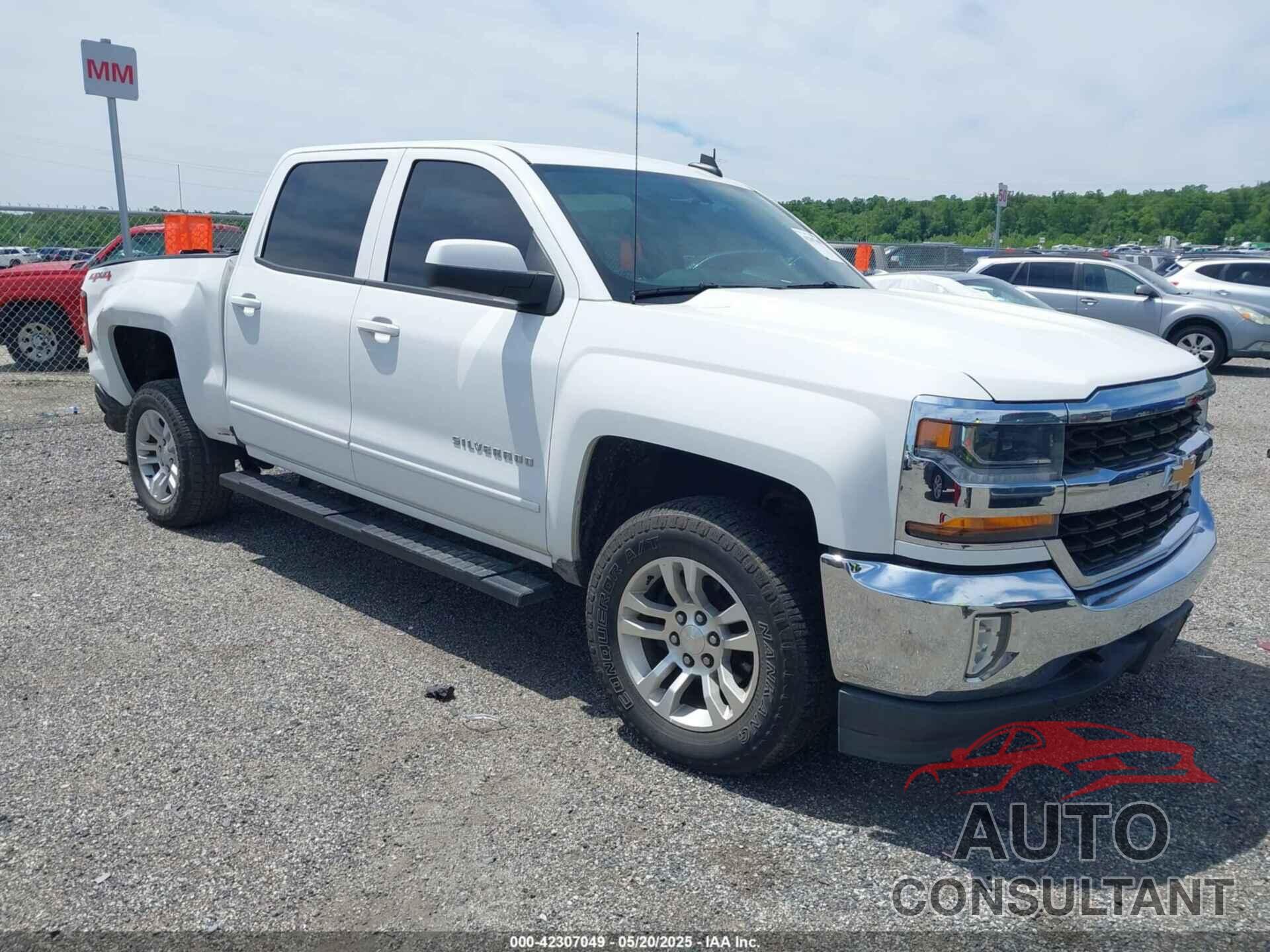 CHEVROLET SILVERADO 1500 2017 - 3GCUKREC5HG407337