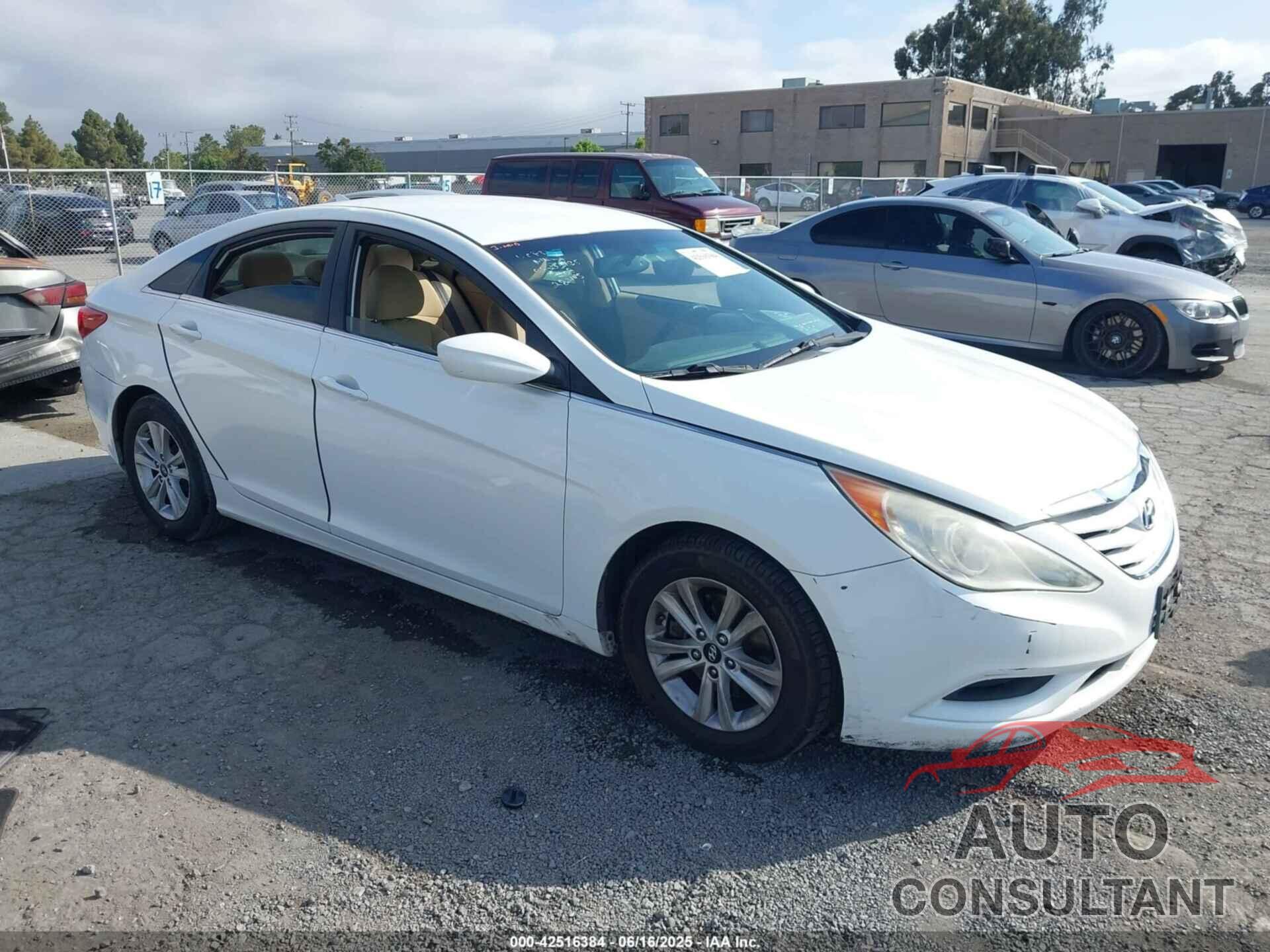 HYUNDAI SONATA 2011 - 5NPEB4AC4BH150781