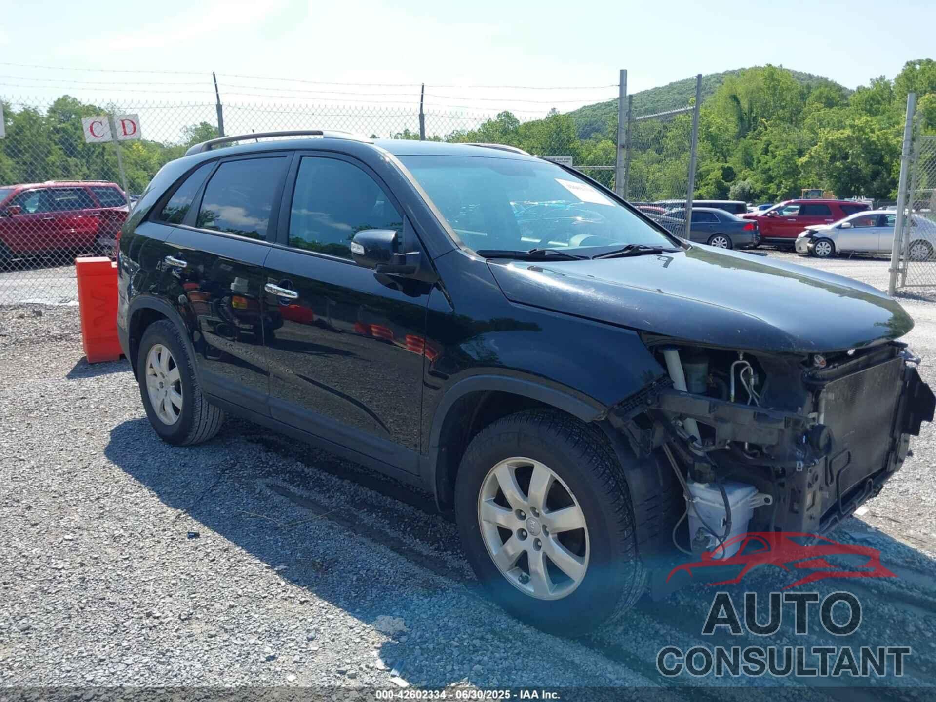KIA SORENTO 2013 - 5XYKT3A65DG414072