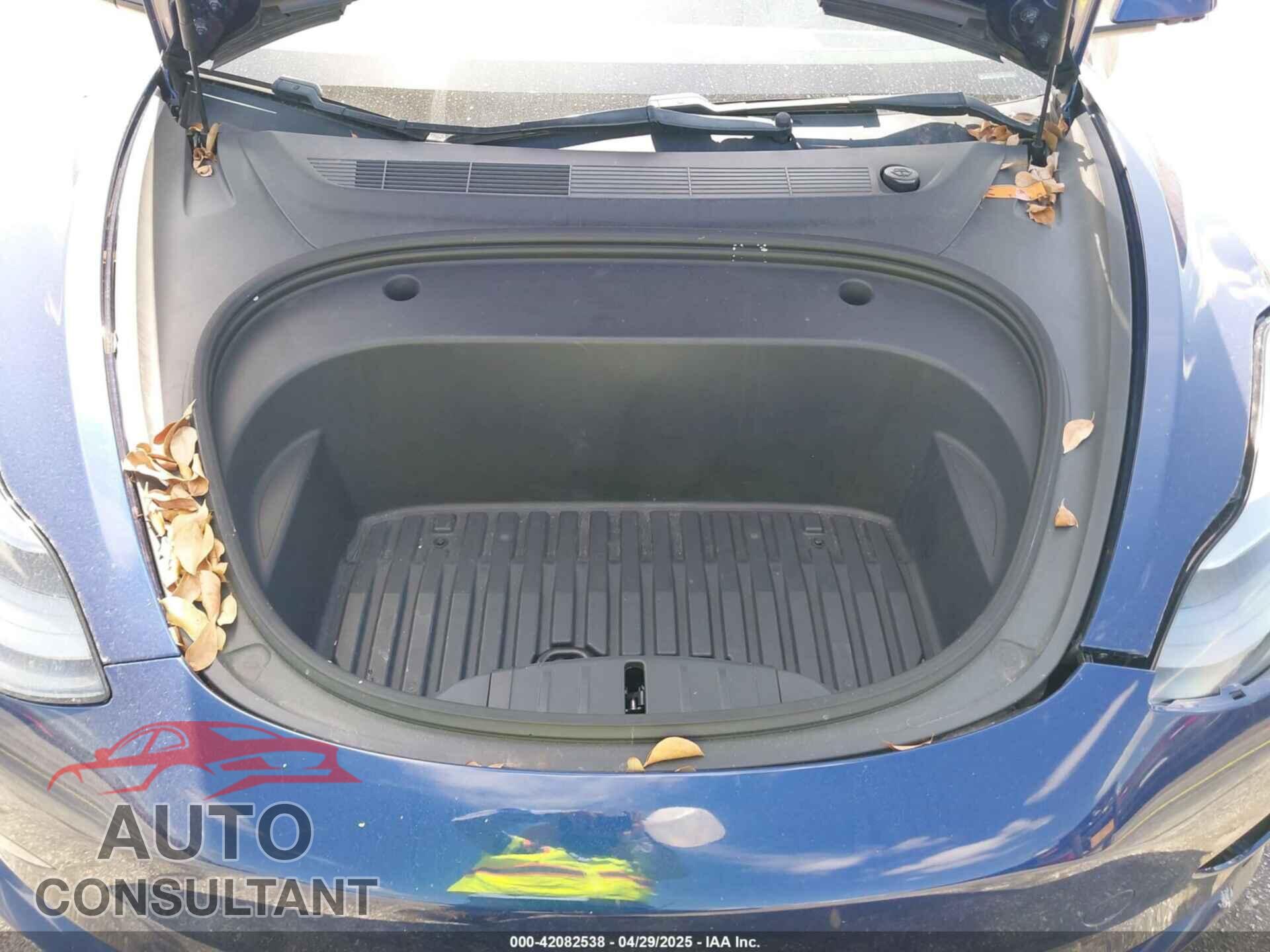 TESLA MODEL 3 2021 - 5YJ3E1EA5MF031872