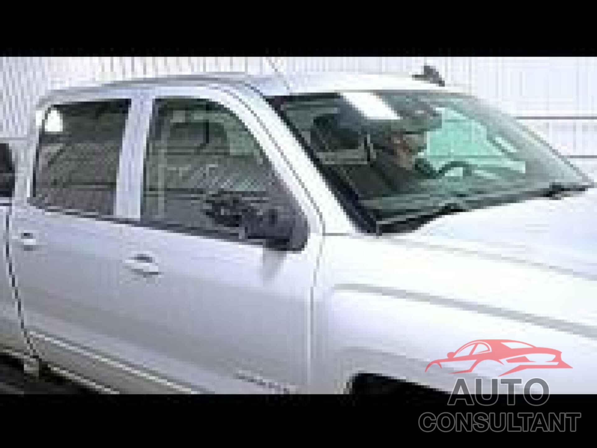 CHEVROLET SILVERADO 2500HD 2018 - 1GC1KVEG3JF135859