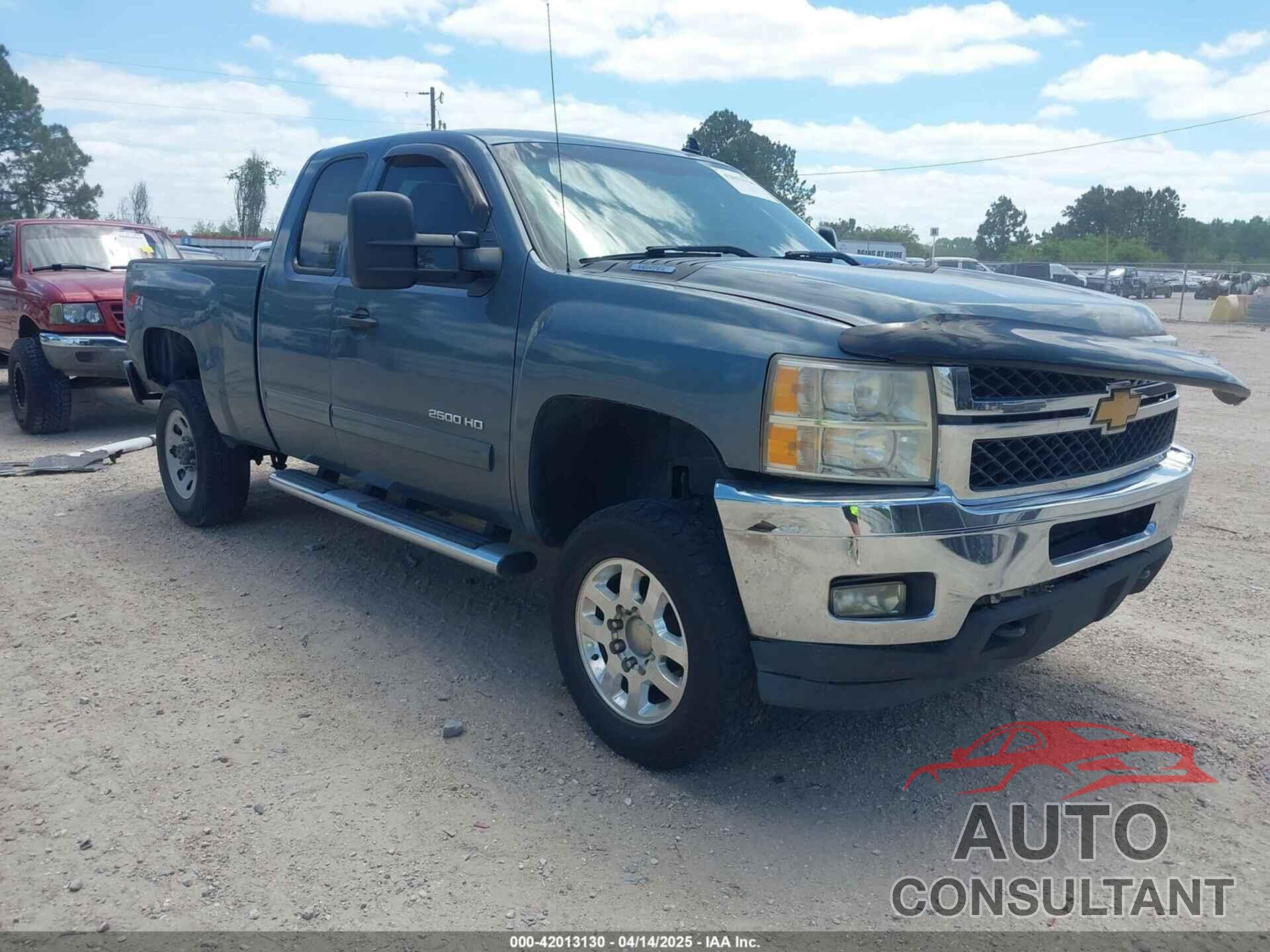 CHEVROLET SILVERADO 2500HD 2011 - 1GC2KXCG6BZ406545