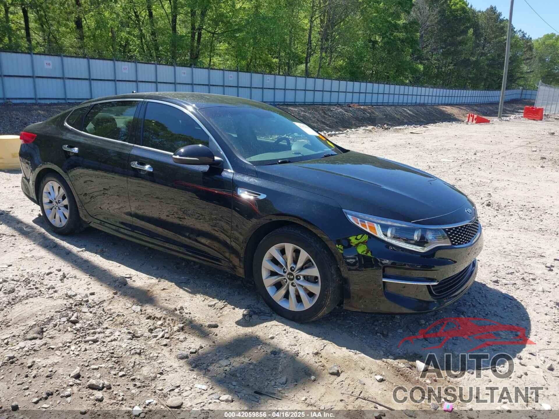 KIA OPTIMA 2017 - 5XXGU4L36HG123828