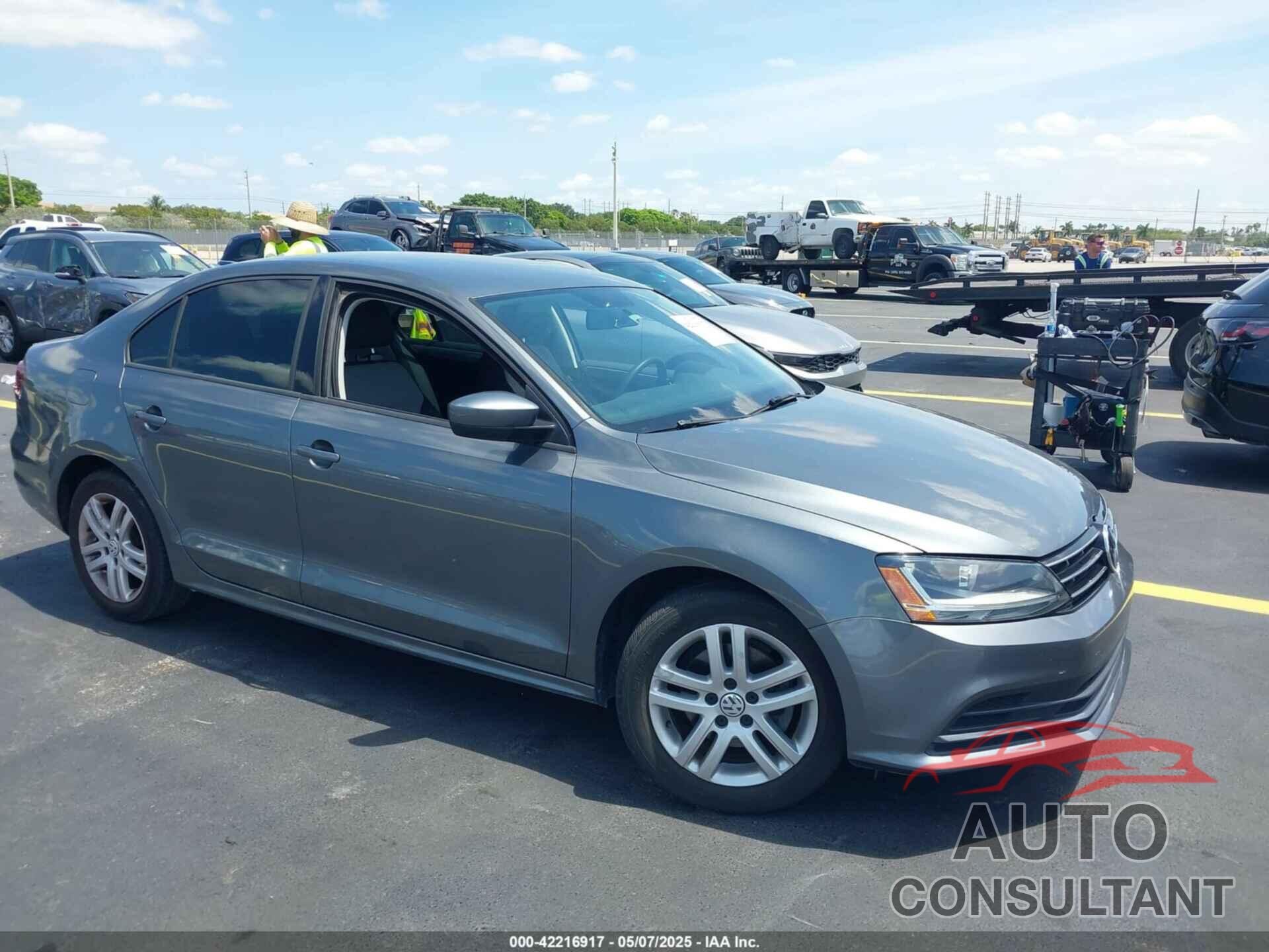VOLKSWAGEN JETTA 2018 - 3VW2B7AJ7JM261916