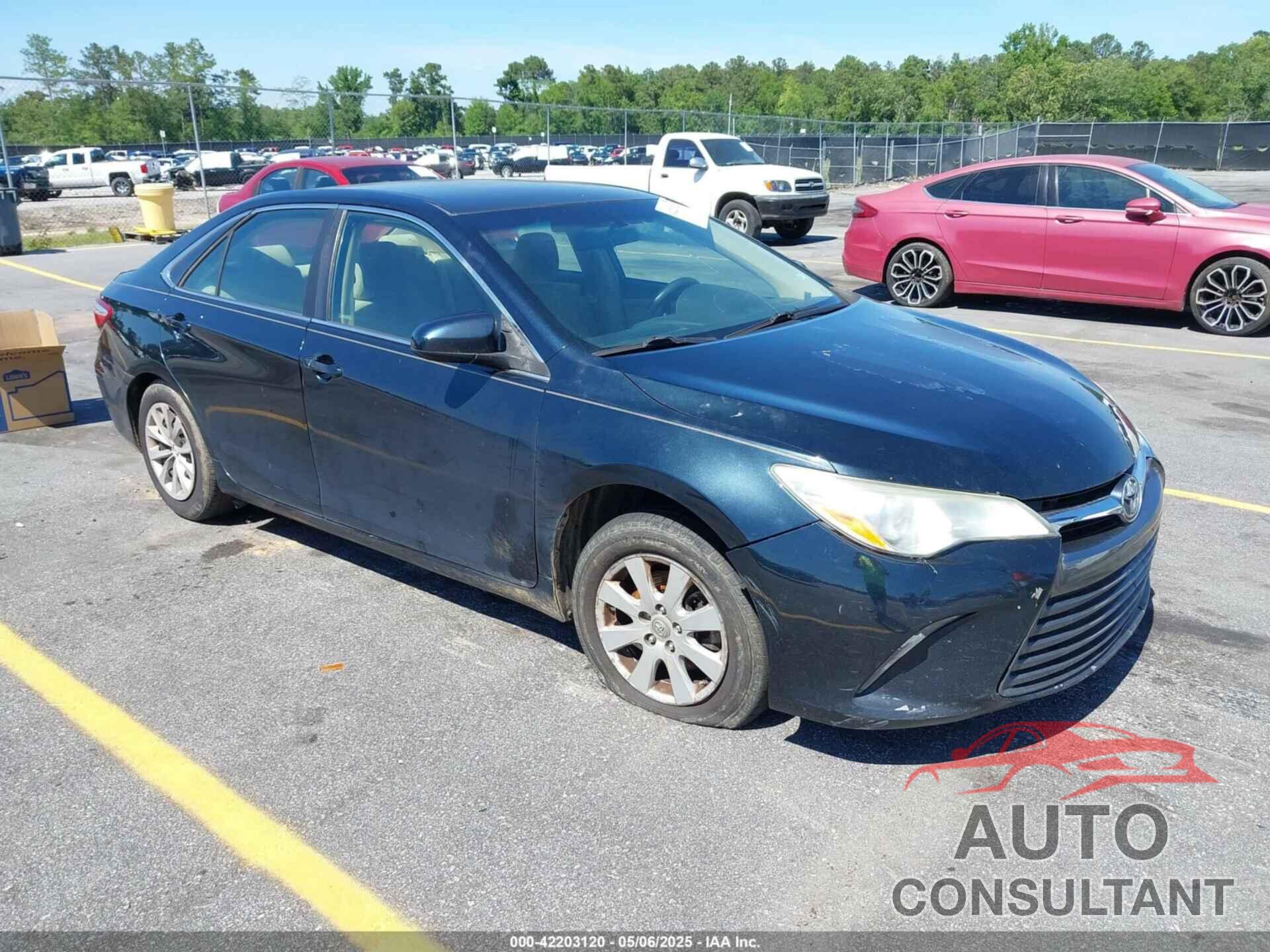 TOYOTA CAMRY 2015 - 4T4BF1FK2FR457823