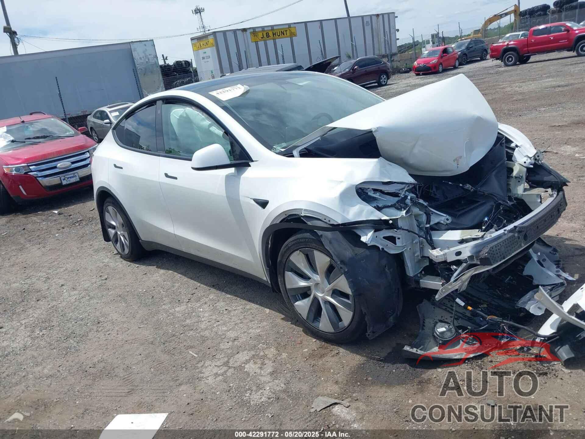 TESLA MODEL Y 2022 - 7SAYGDEE7NF363238