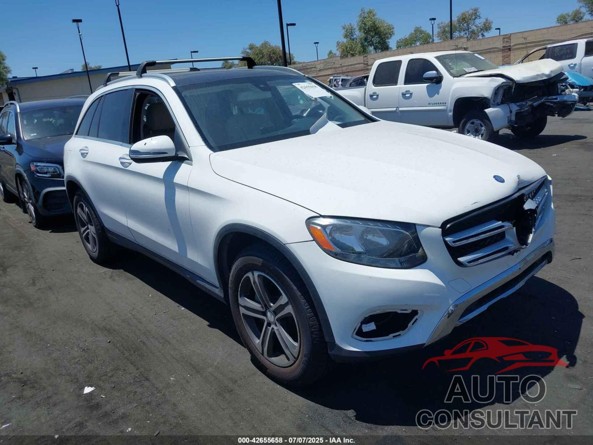 MERCEDES-BENZ GLC 300 2017 - WDC0G4JB9HF183615