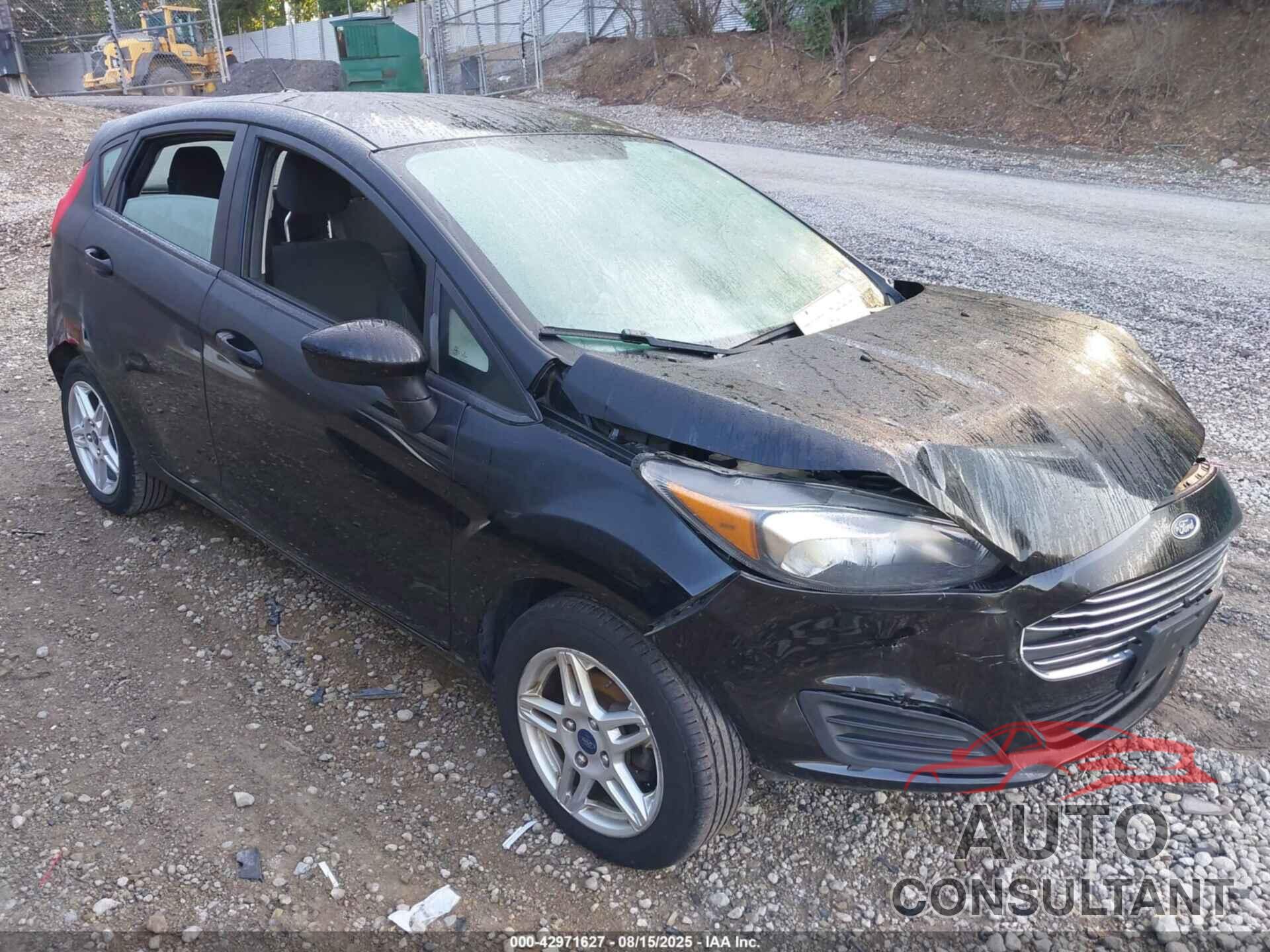 FORD FIESTA 2018 - 3FADP4EJ2JM109005
