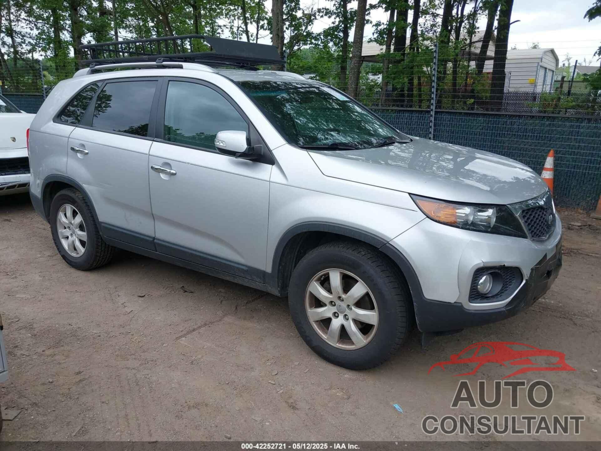 KIA SORENTO 2013 - 5XYKT3A60DG338695