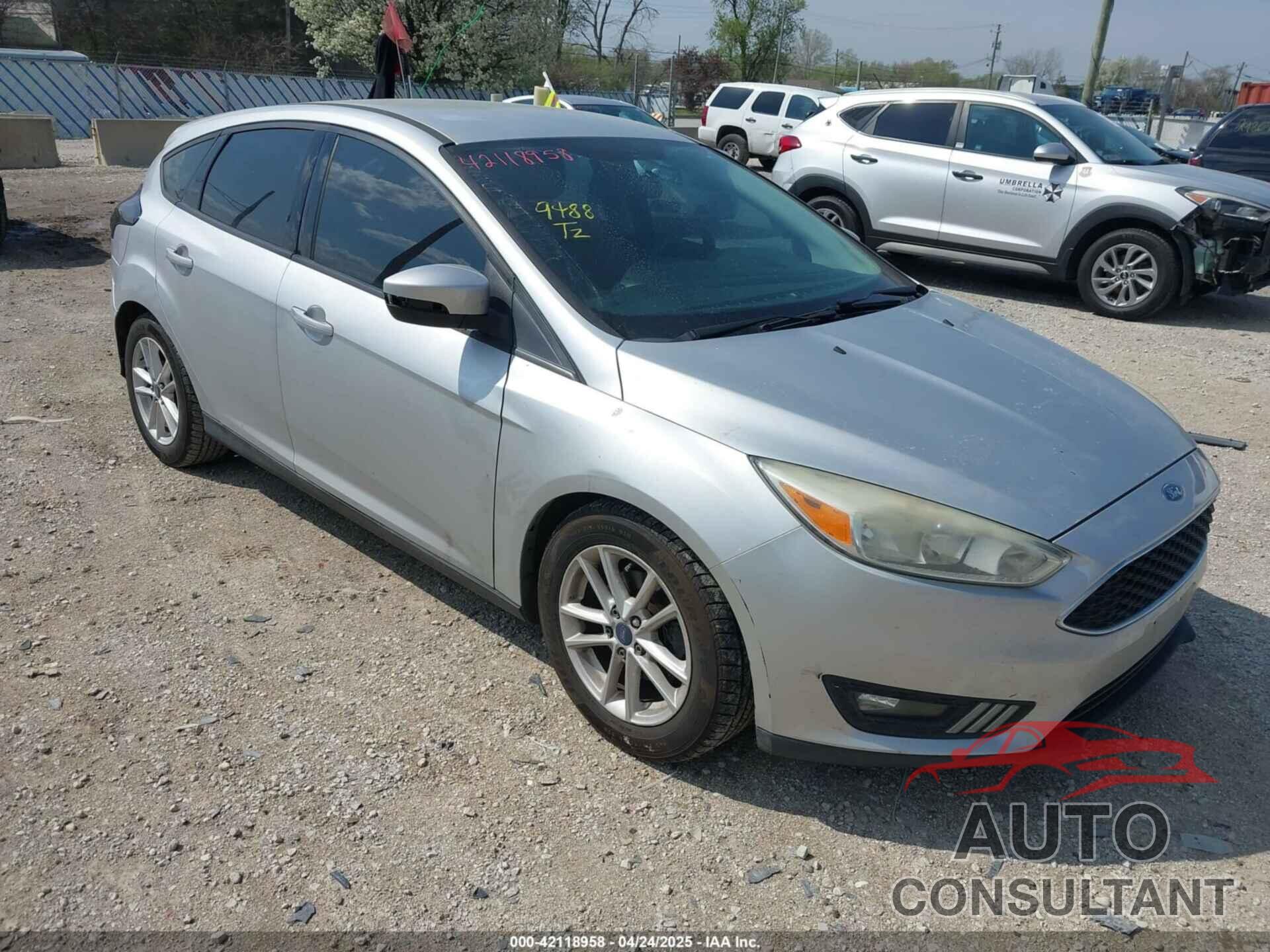 FORD FOCUS 2015 - 1FADP3K20FL288791