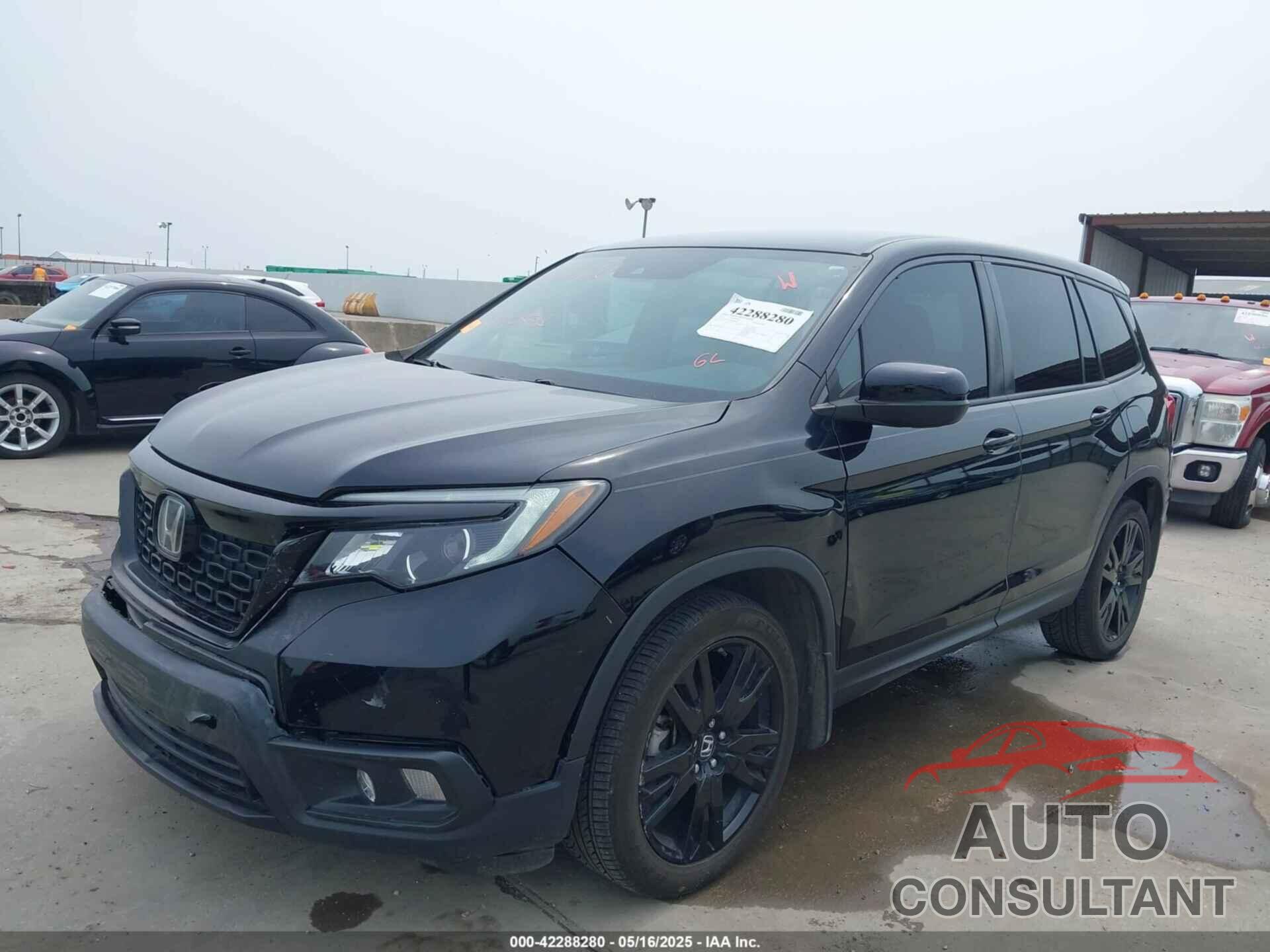 HONDA PASSPORT 2019 - 5FNYF7H25KB008597