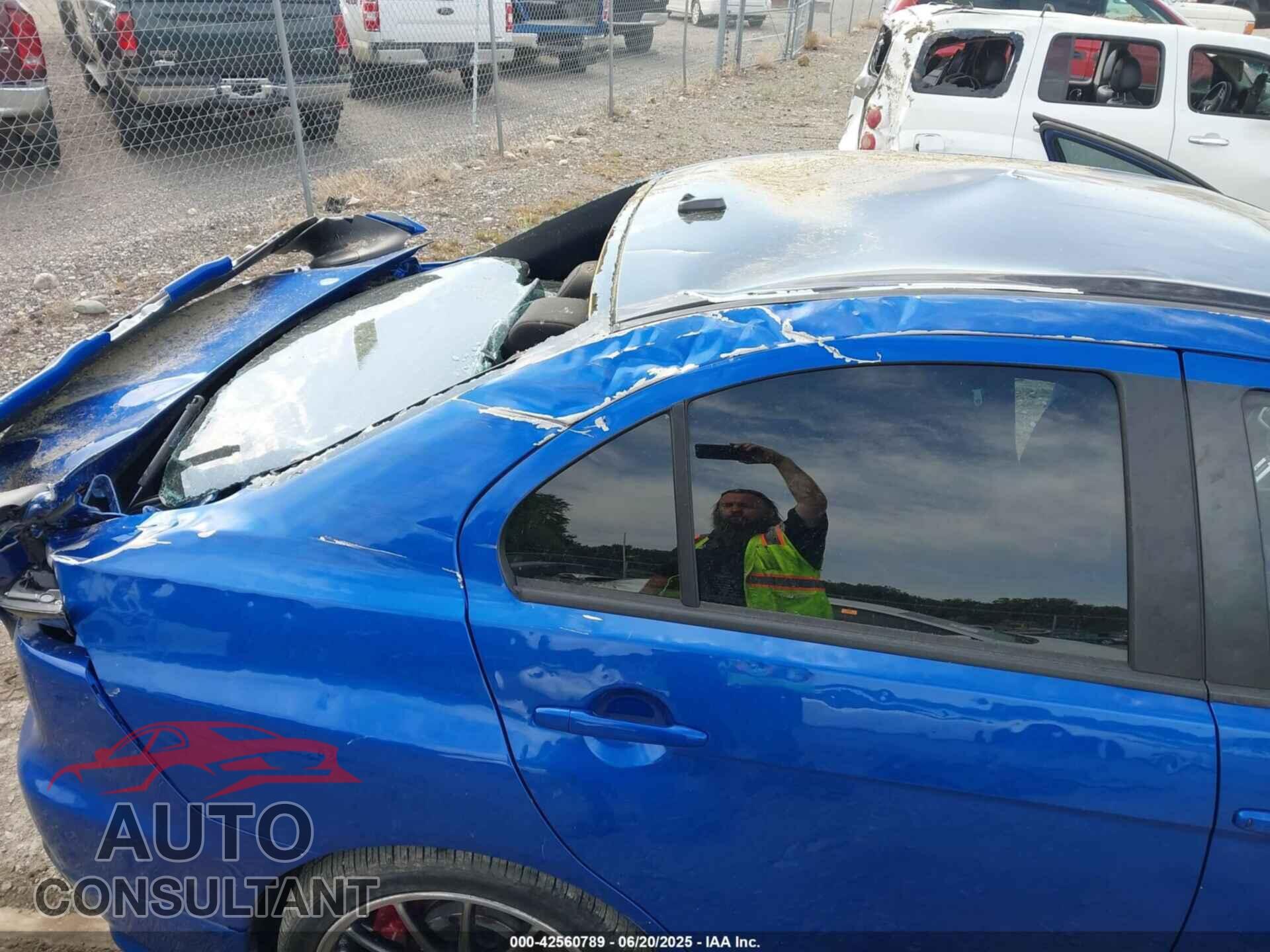 MITSUBISHI LANCER EVOLUTION 2015 - JA32W7FVXFU028861