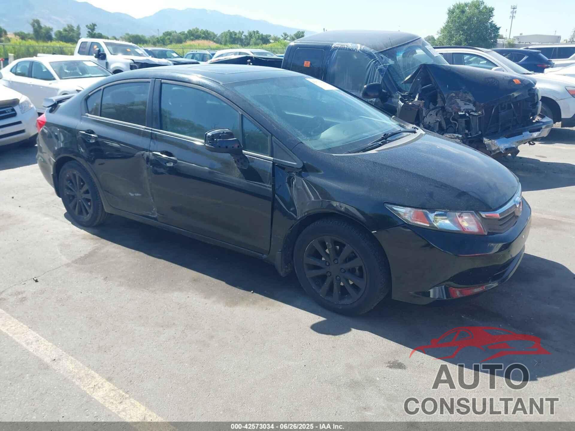 HONDA CIVIC 2012 - 2HGFB2F85CH521973