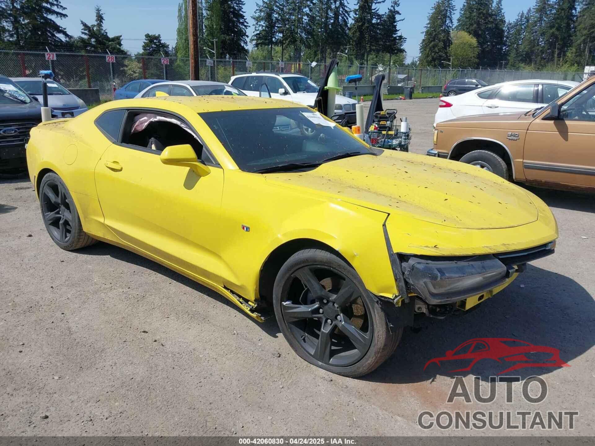 CHEVROLET CAMARO 2017 - 1G1FB1RXXH0212421