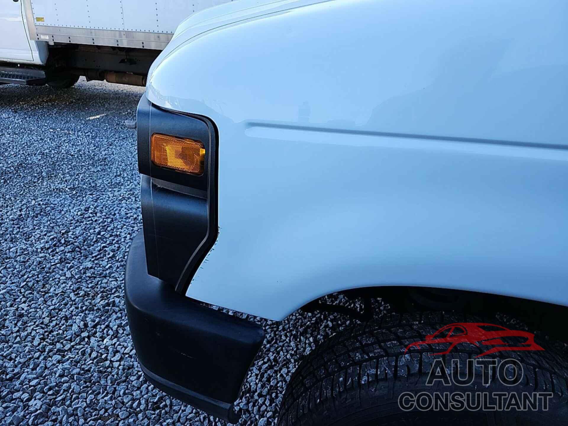 FORD ECONOLINE 2013 - 1FDXE4FL9DDB30037