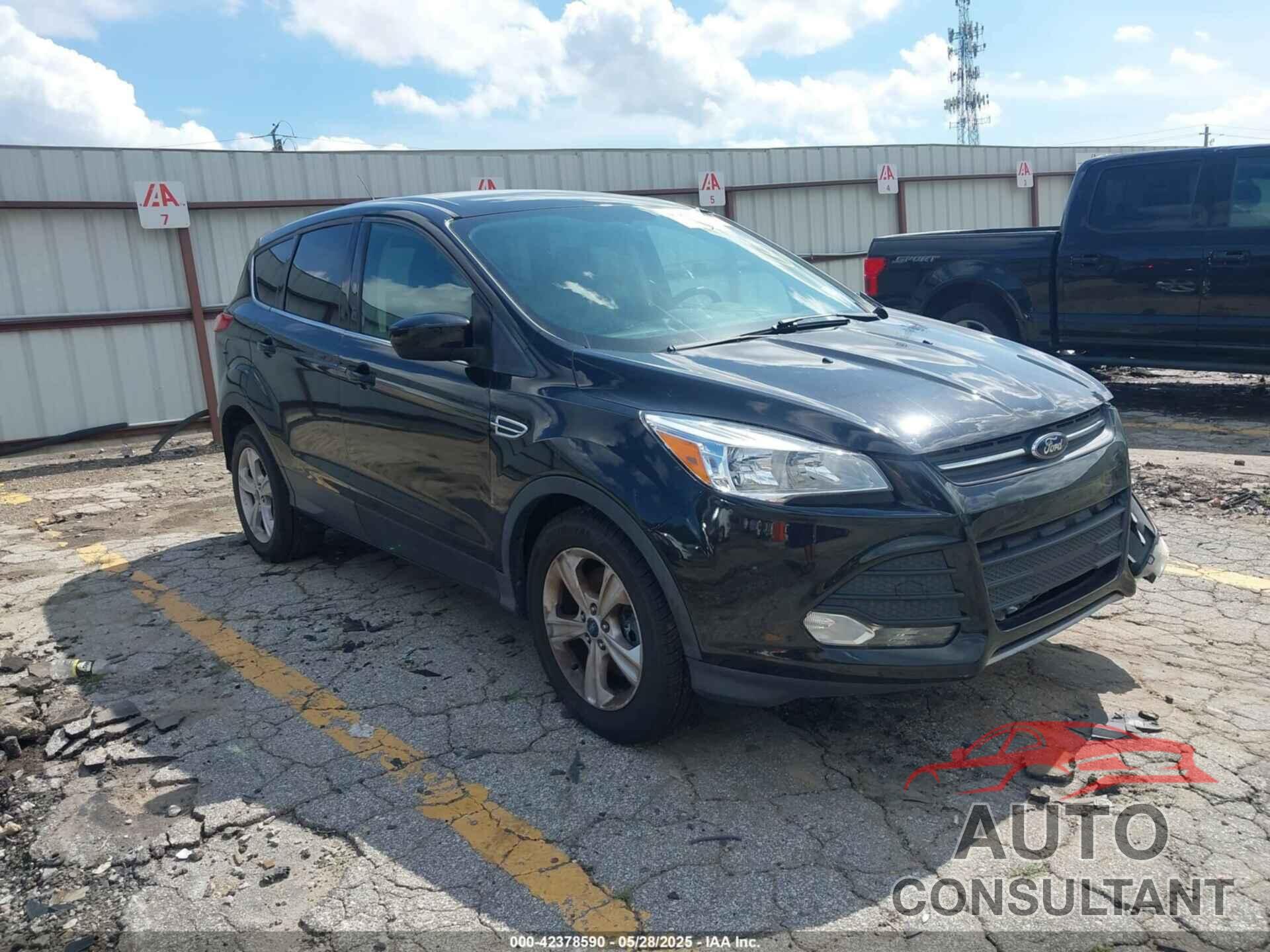 FORD ESCAPE 2015 - 1FMCU0G90FUA80614
