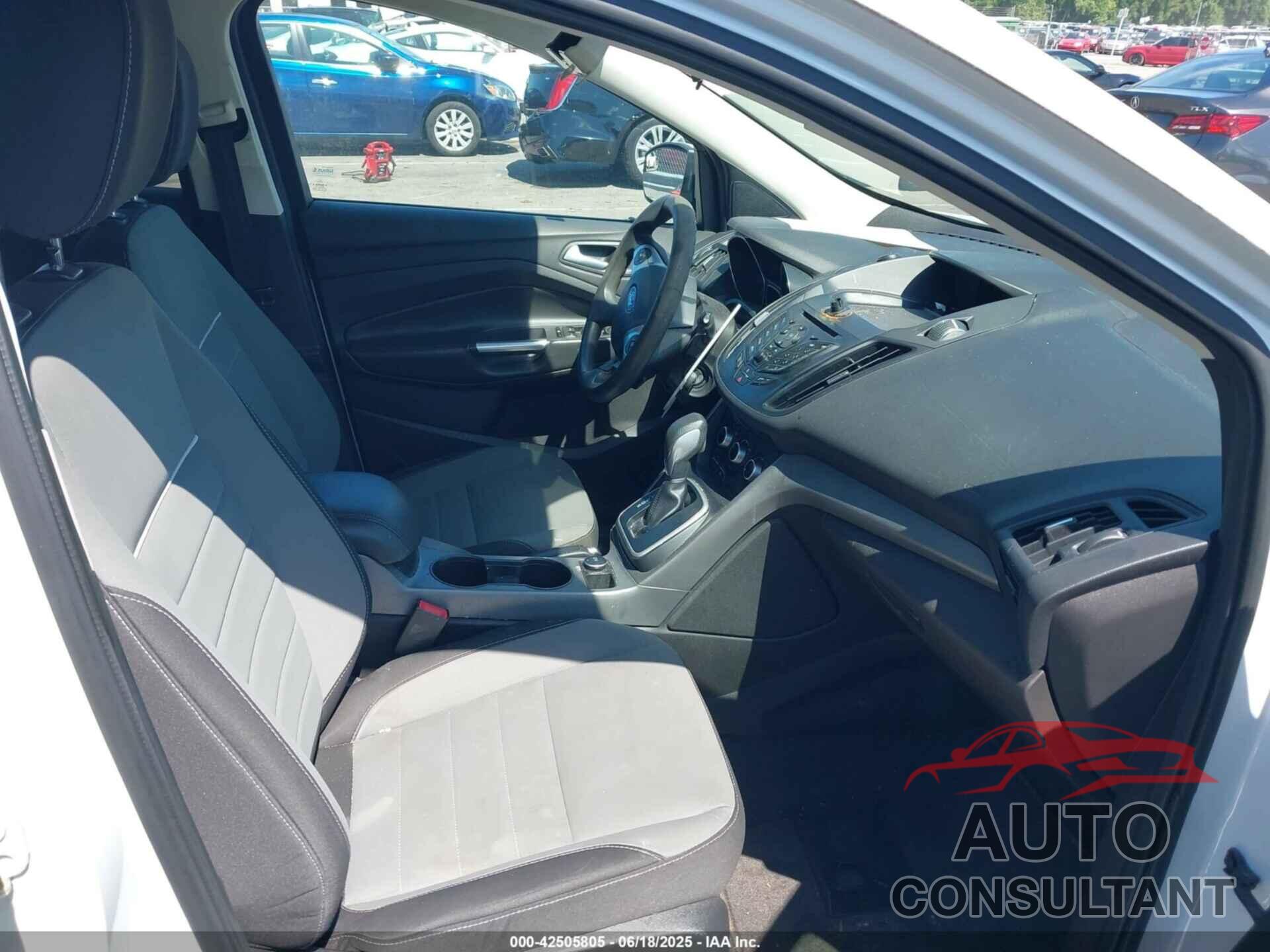 FORD ESCAPE 2014 - 1FMCU0GX2EUA66193
