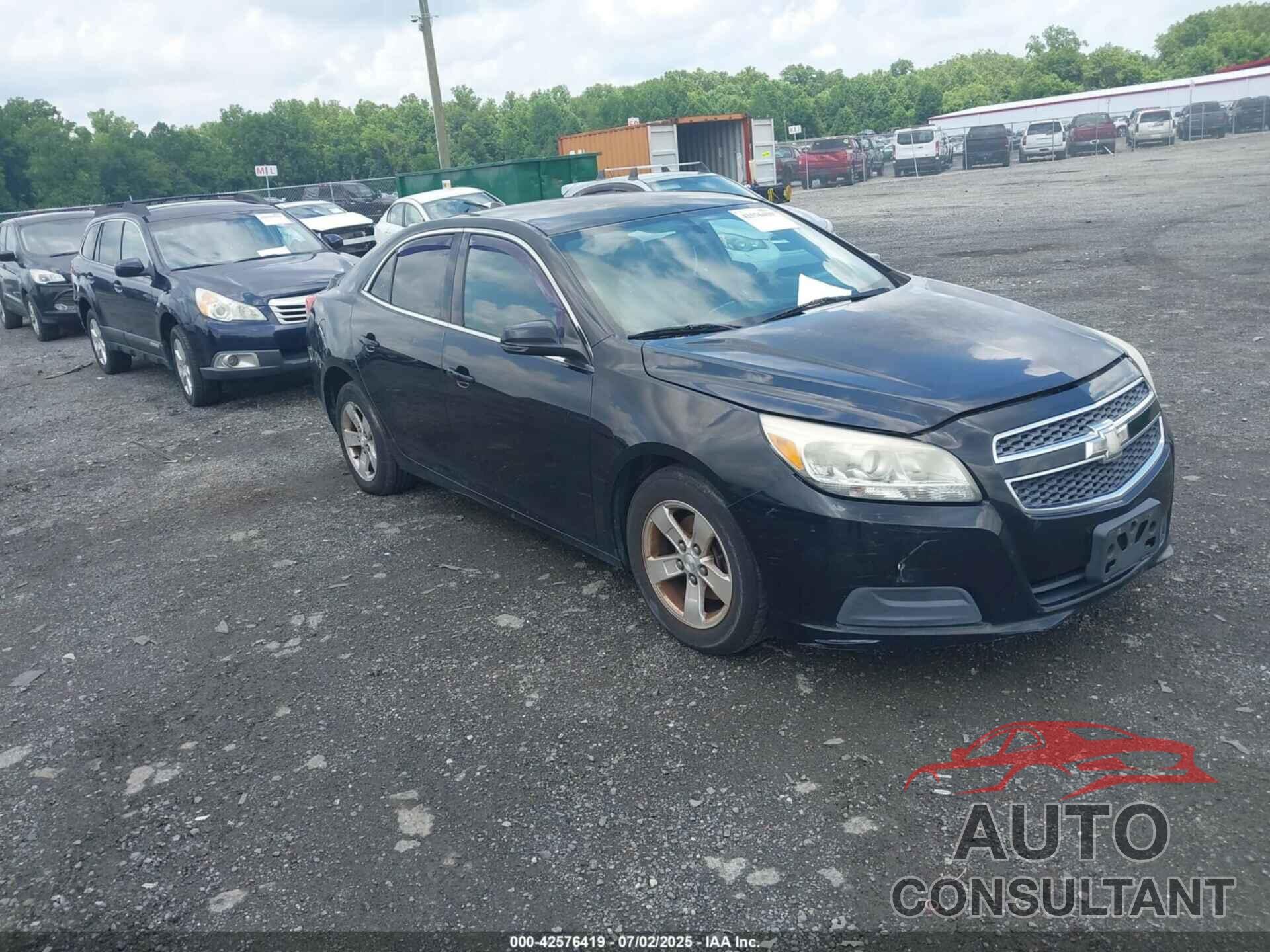 CHEVROLET MALIBU 2013 - 1G11C5SA2DU135213