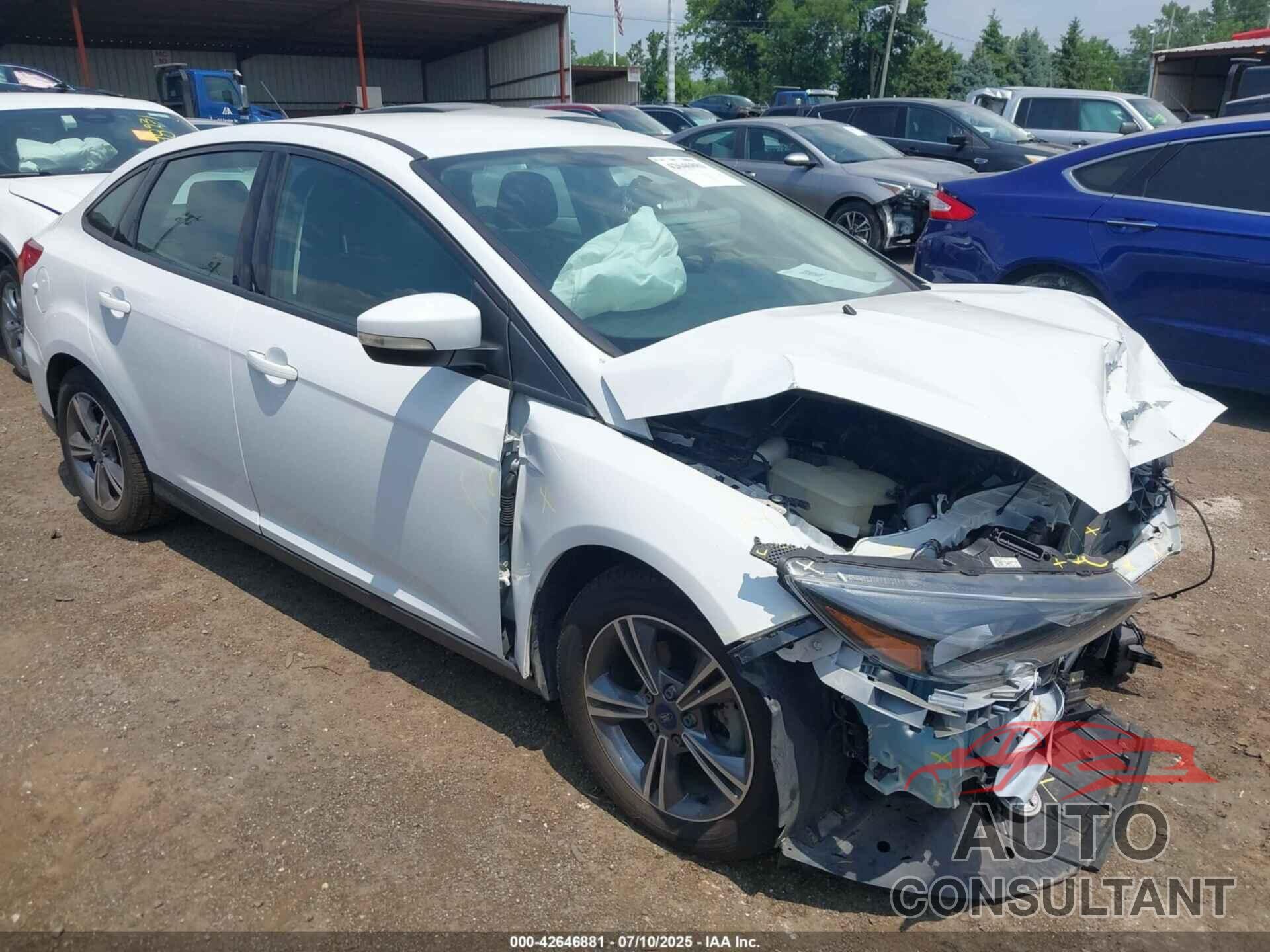 FORD FOCUS 2018 - 1FADP3FE5JL267982