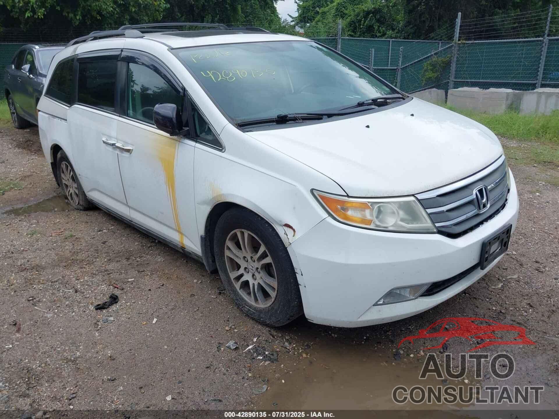 HONDA ODYSSEY 2013 - 5FNRL5H62DB031164