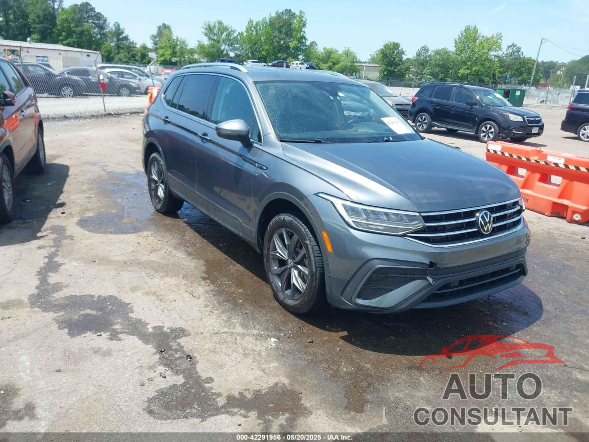 VOLKSWAGEN TIGUAN 2023 - 3VV3B7AX3PM118743