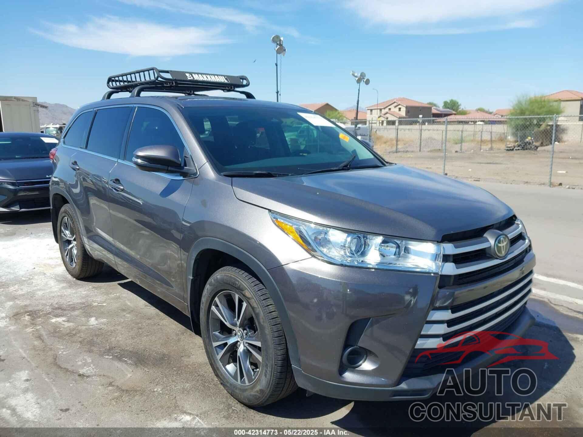 TOYOTA HIGHLANDER 2017 - 5TDZARFH8HS023377