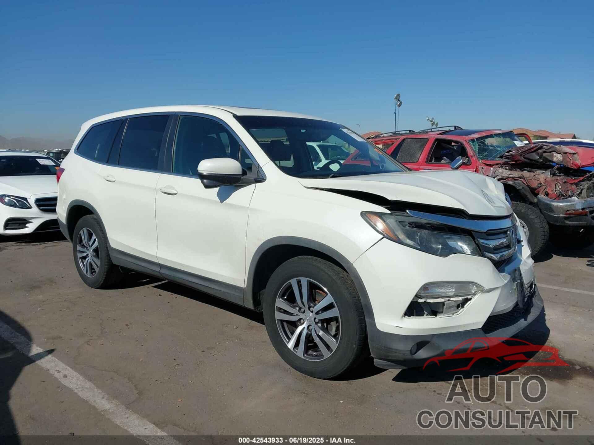 HONDA PILOT 2018 - 5FNYF5H50JB023800