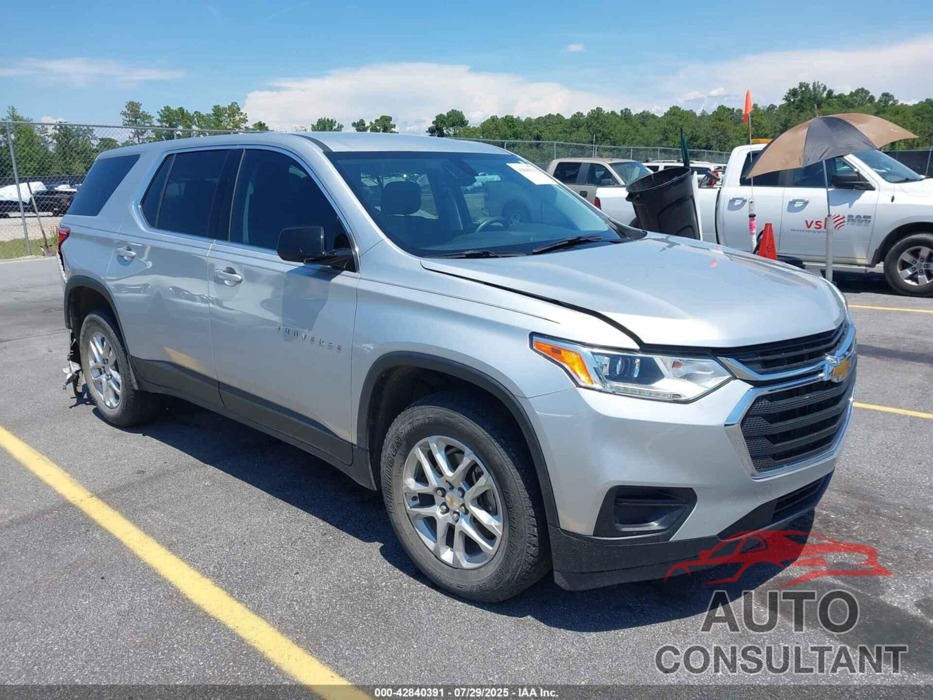 CHEVROLET TRAVERSE 2019 - 1GNERFKW2KJ143827