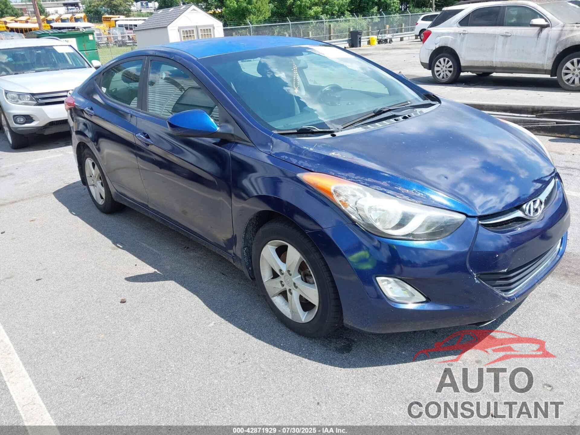 HYUNDAI ELANTRA 2013 - KMHDH4AE1DU792391