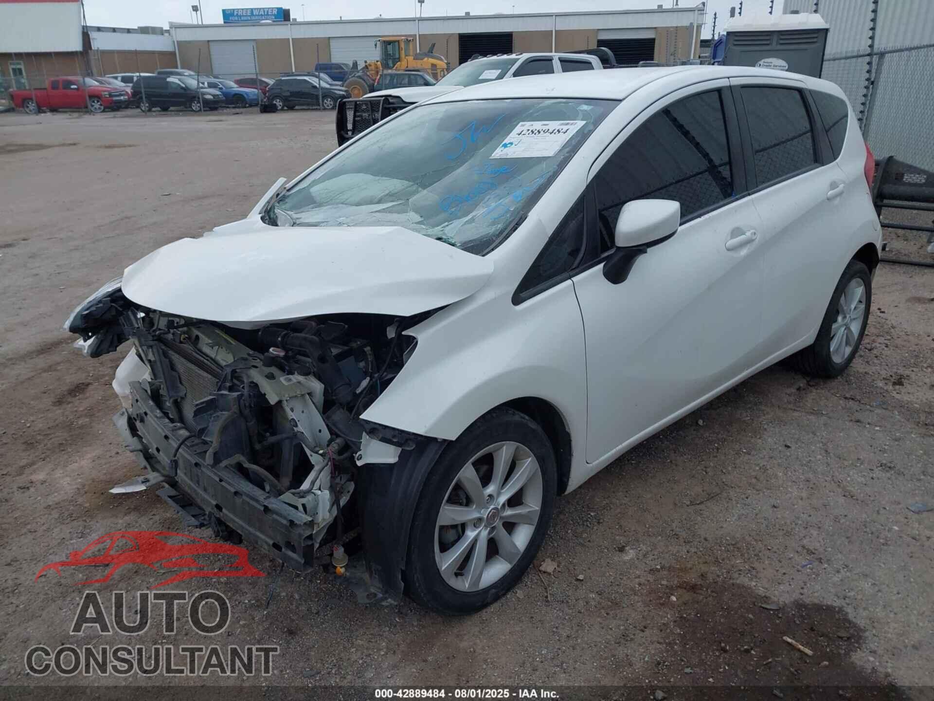 NISSAN VERSA NOTE 2015 - 3N1CE2CP2FL385255