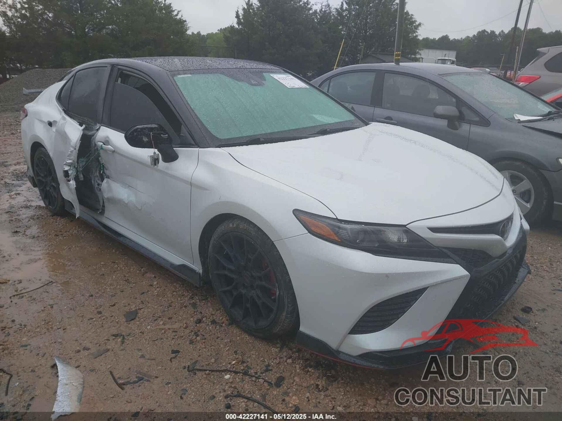TOYOTA CAMRY 2022 - 4T1KZ1AK3NU062119