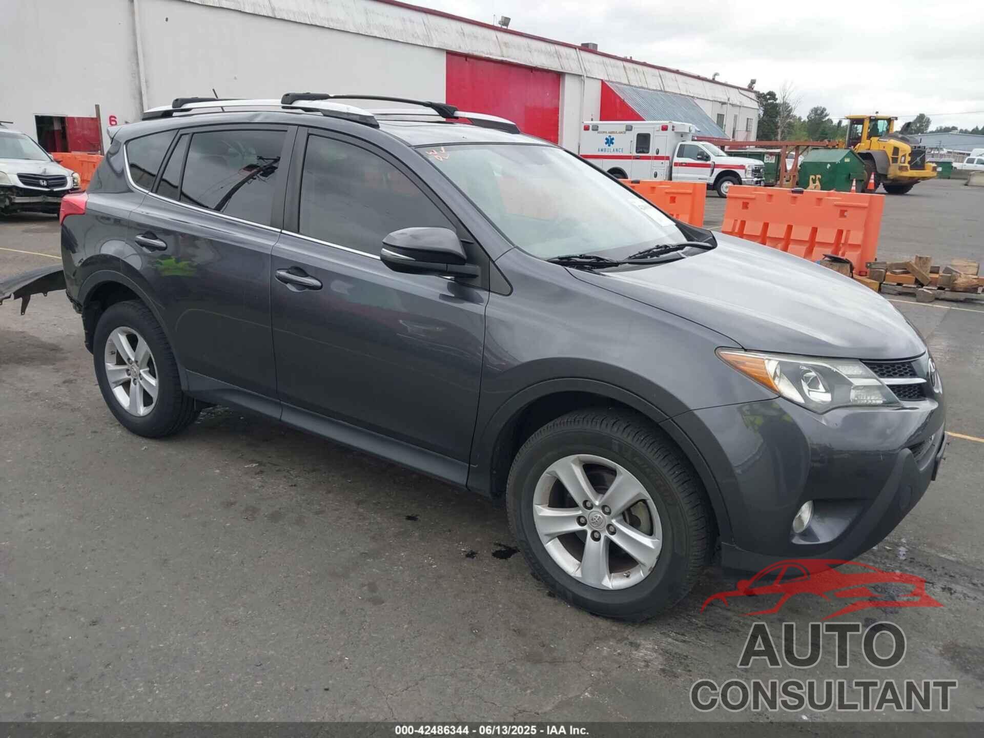 TOYOTA RAV4 2014 - JTMWFREV3ED034323