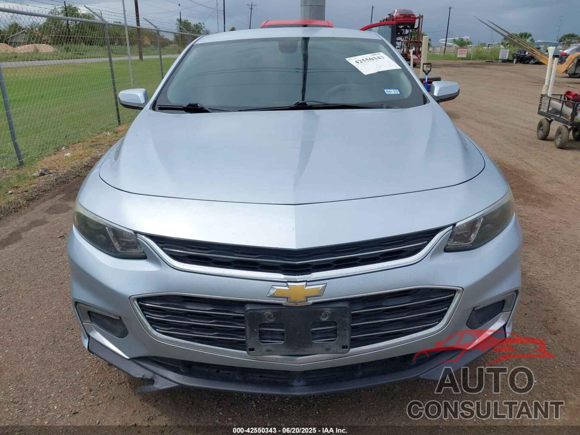 CHEVROLET MALIBU 2017 - 1G1ZE5ST5HF220491
