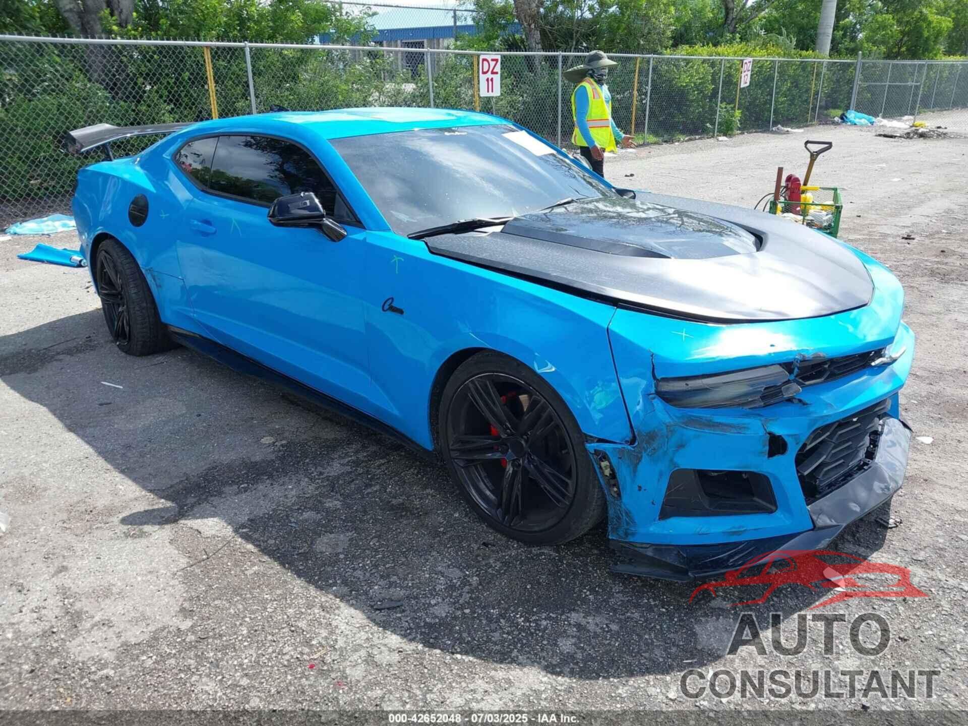 CHEVROLET CAMARO 2020 - 1G1FF1R70L0125463