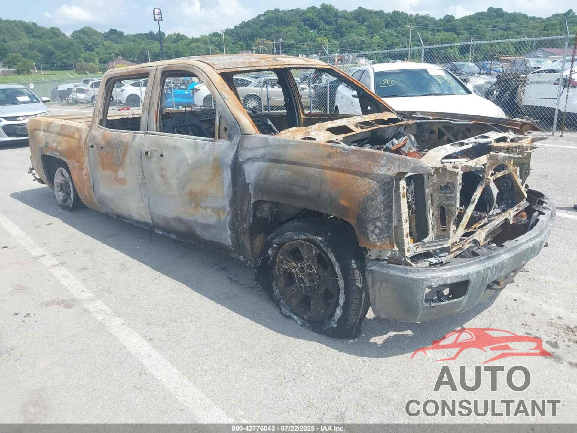 CHEVROLET SILVERADO 1500 2015 - 3GCUKREC3FG264725