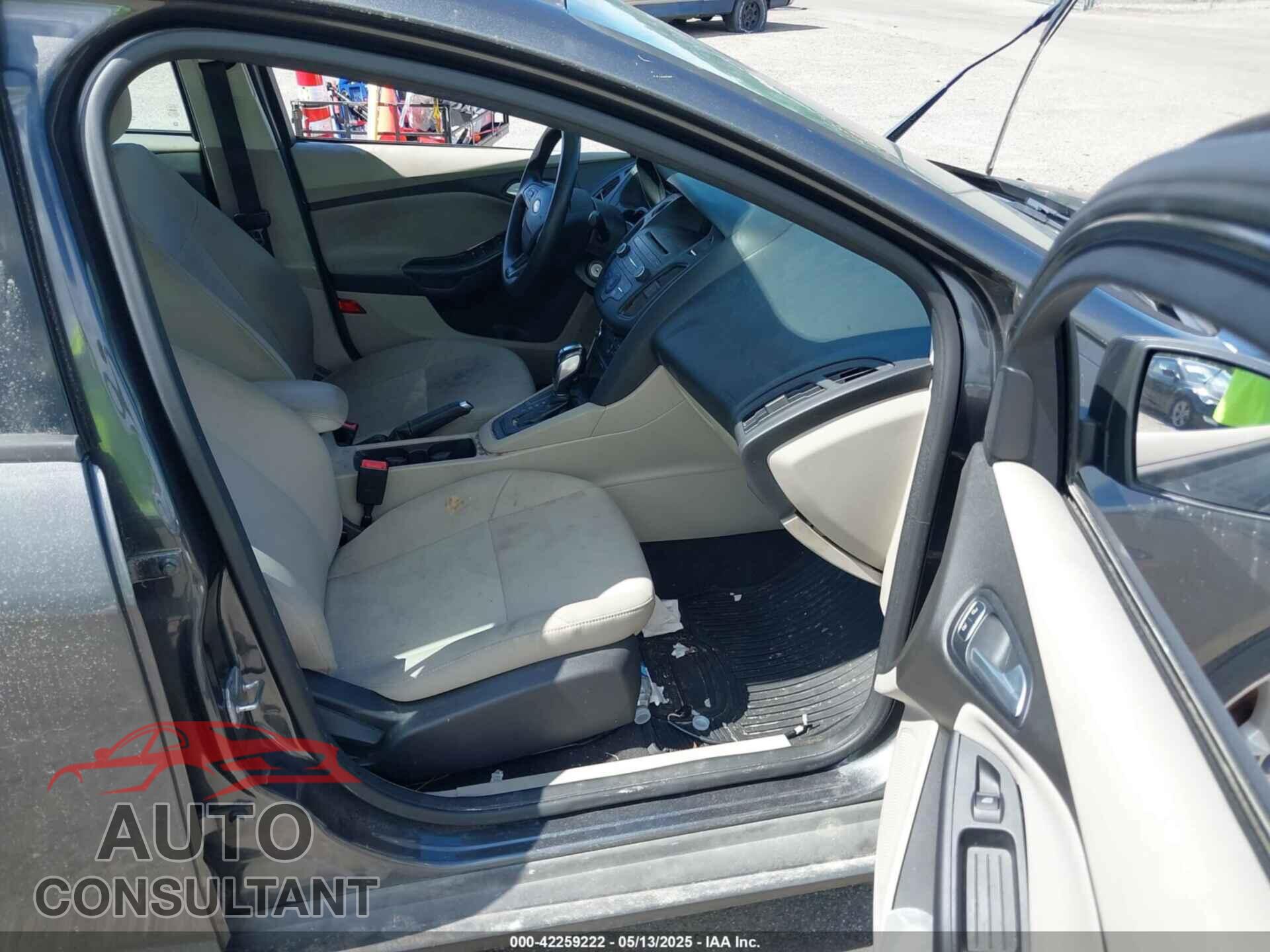 FORD FOCUS 2016 - 1FADP3F24GL298560