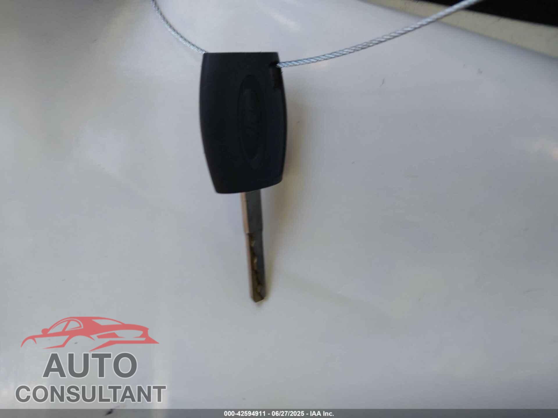 FORD FOCUS 2017 - 1FADP3FE3HL206074